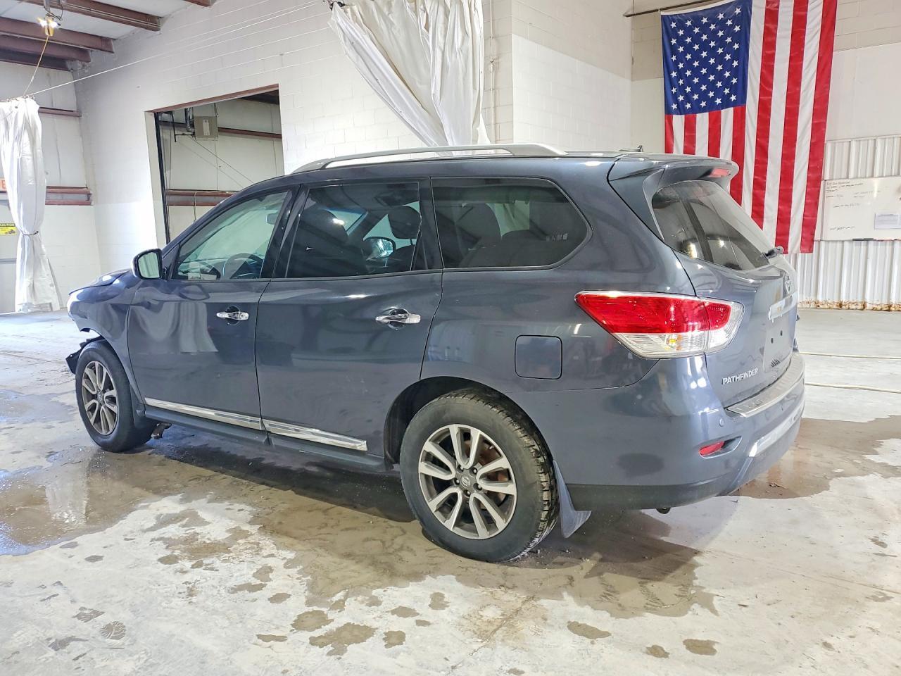 2013 NISSAN PATHFINDER