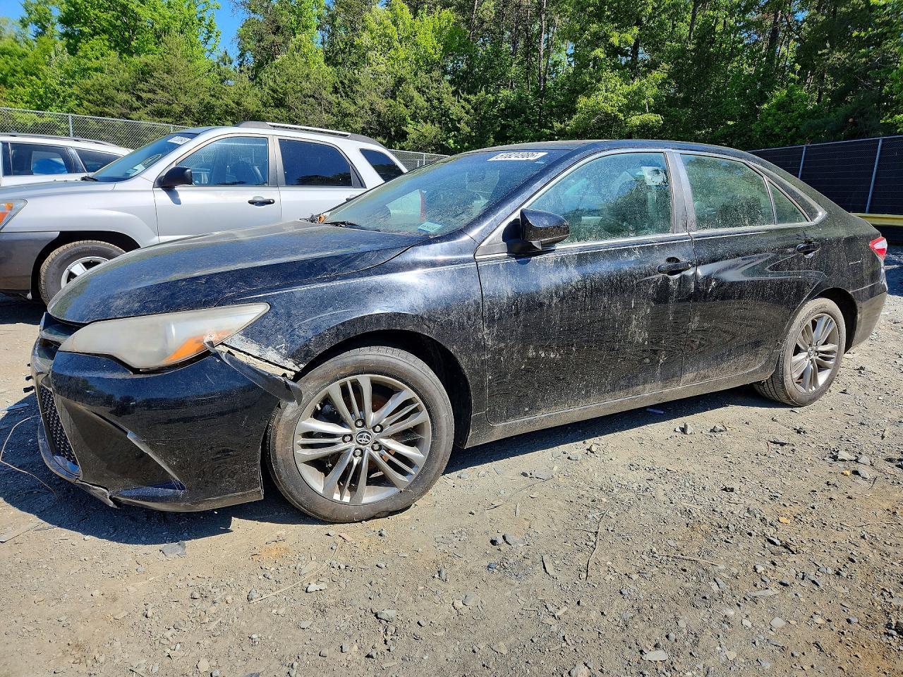 2015 TOYOTA CAMRY