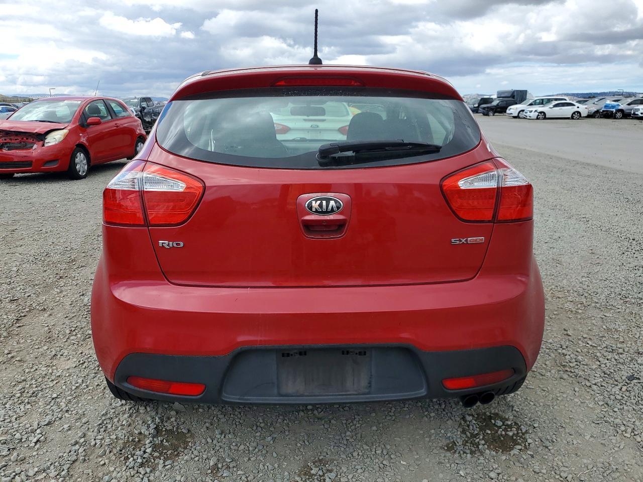 2014 KIA RIO