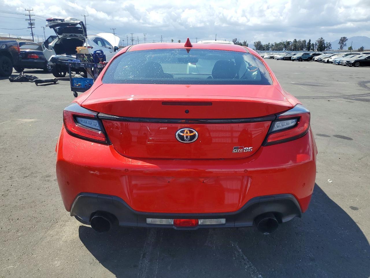2025 TOYOTA GR 86
