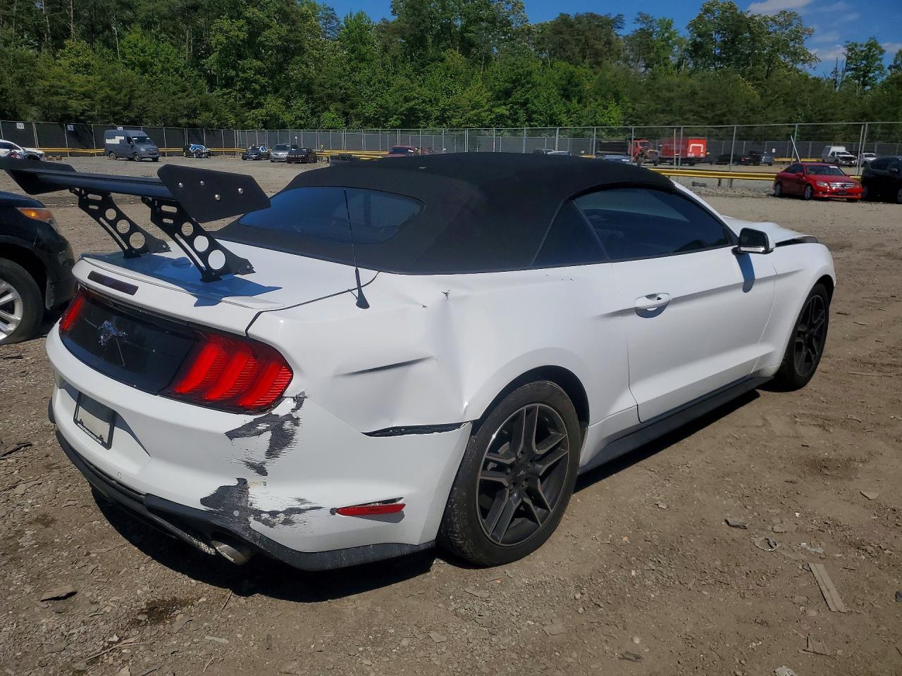 2022 FORD MUSTANG