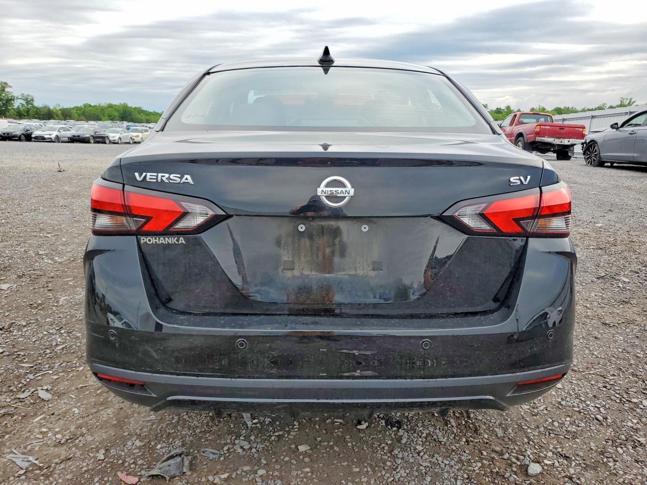 2021 NISSAN VERSA