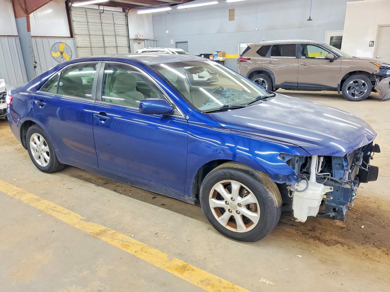 2010 TOYOTA CAMRY