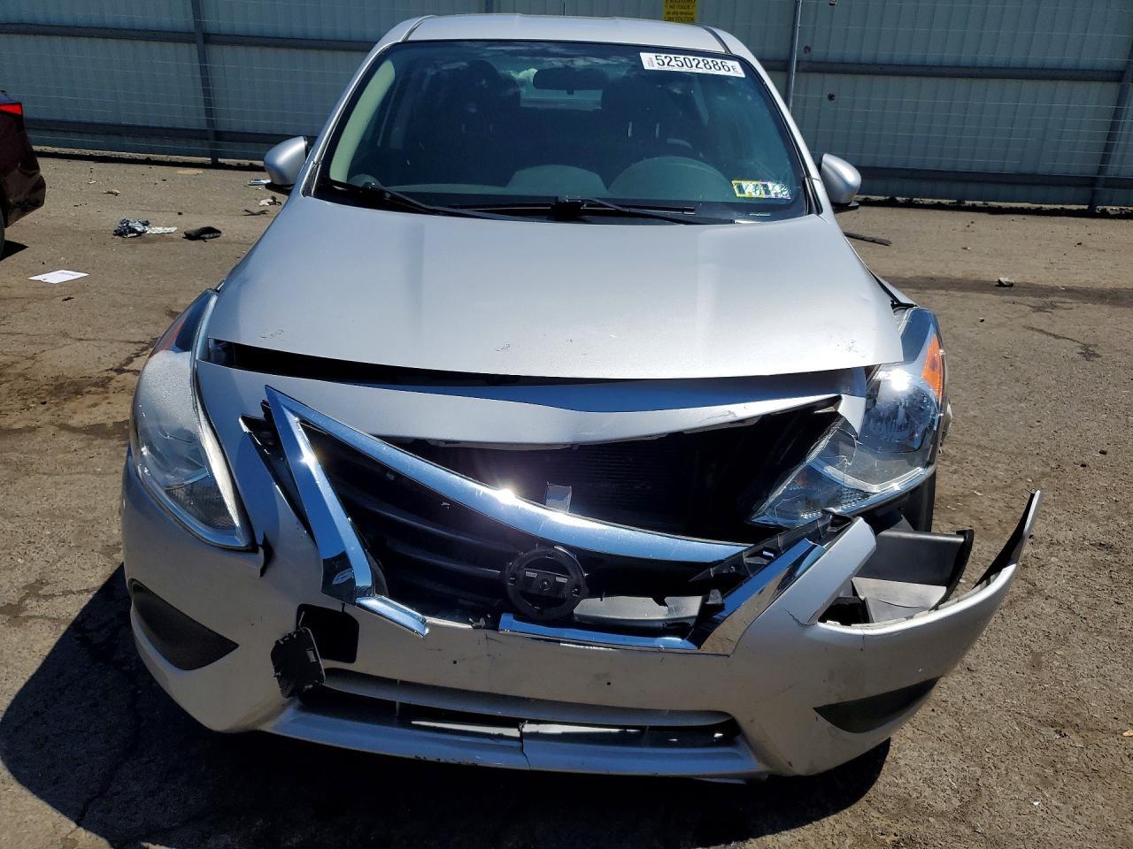 2016 NISSAN VERSA