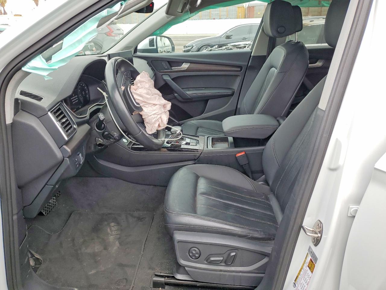 2022 AUDI Q5