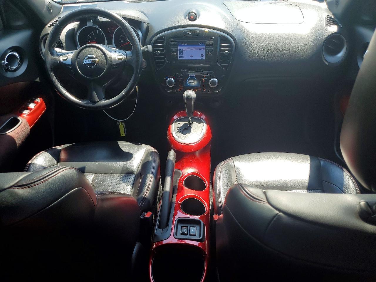 2011 NISSAN Juke