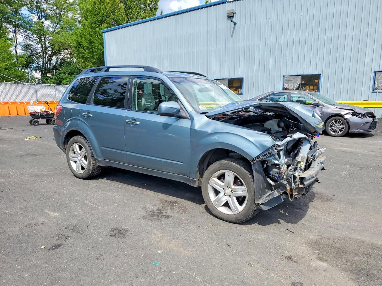 2009 SUBARU FORESTER
