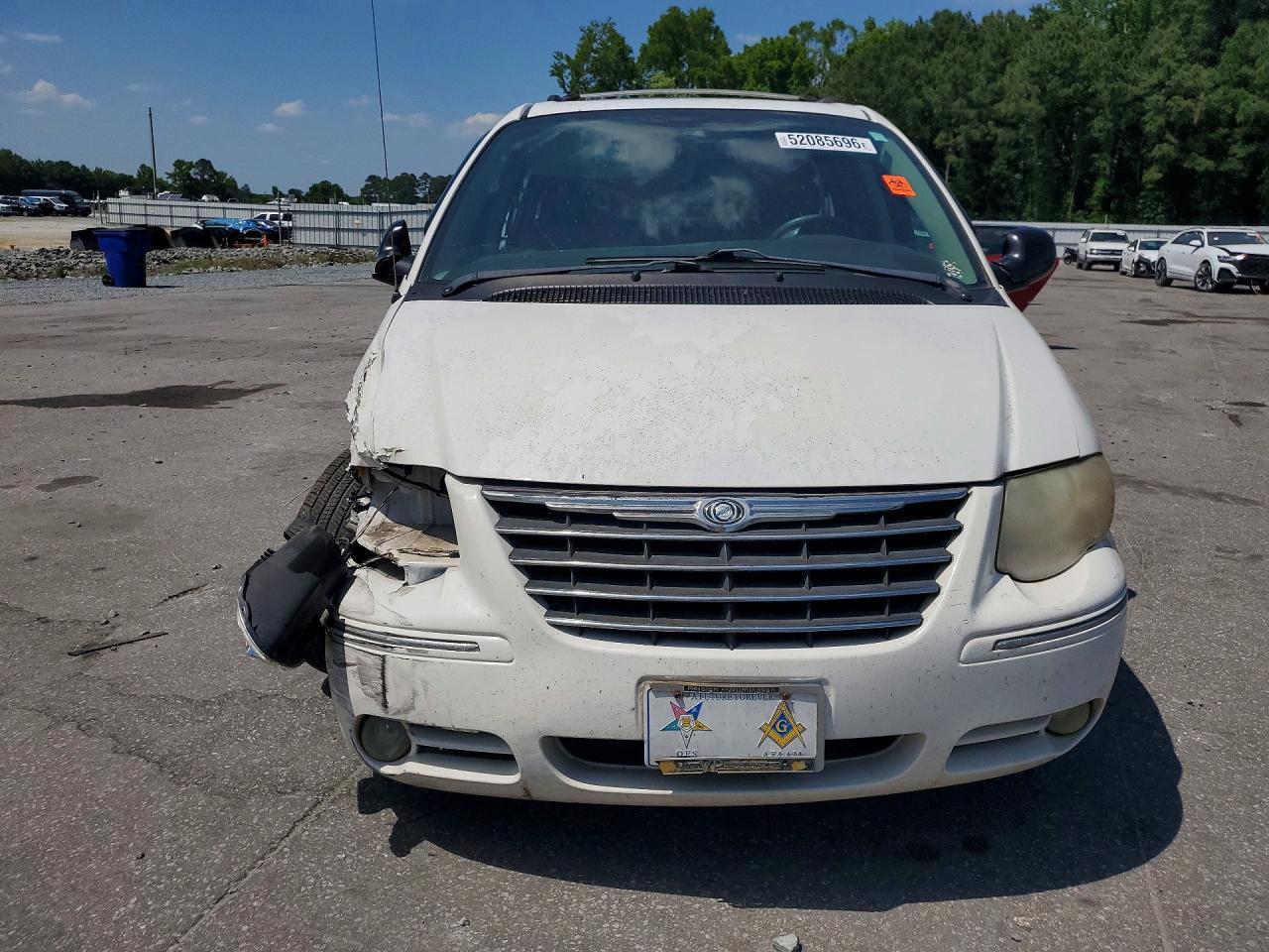 2006 CHRYSLER Town & Country