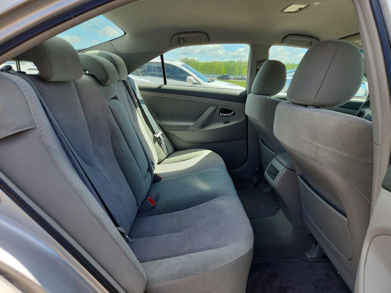 2011 TOYOTA CAMRY