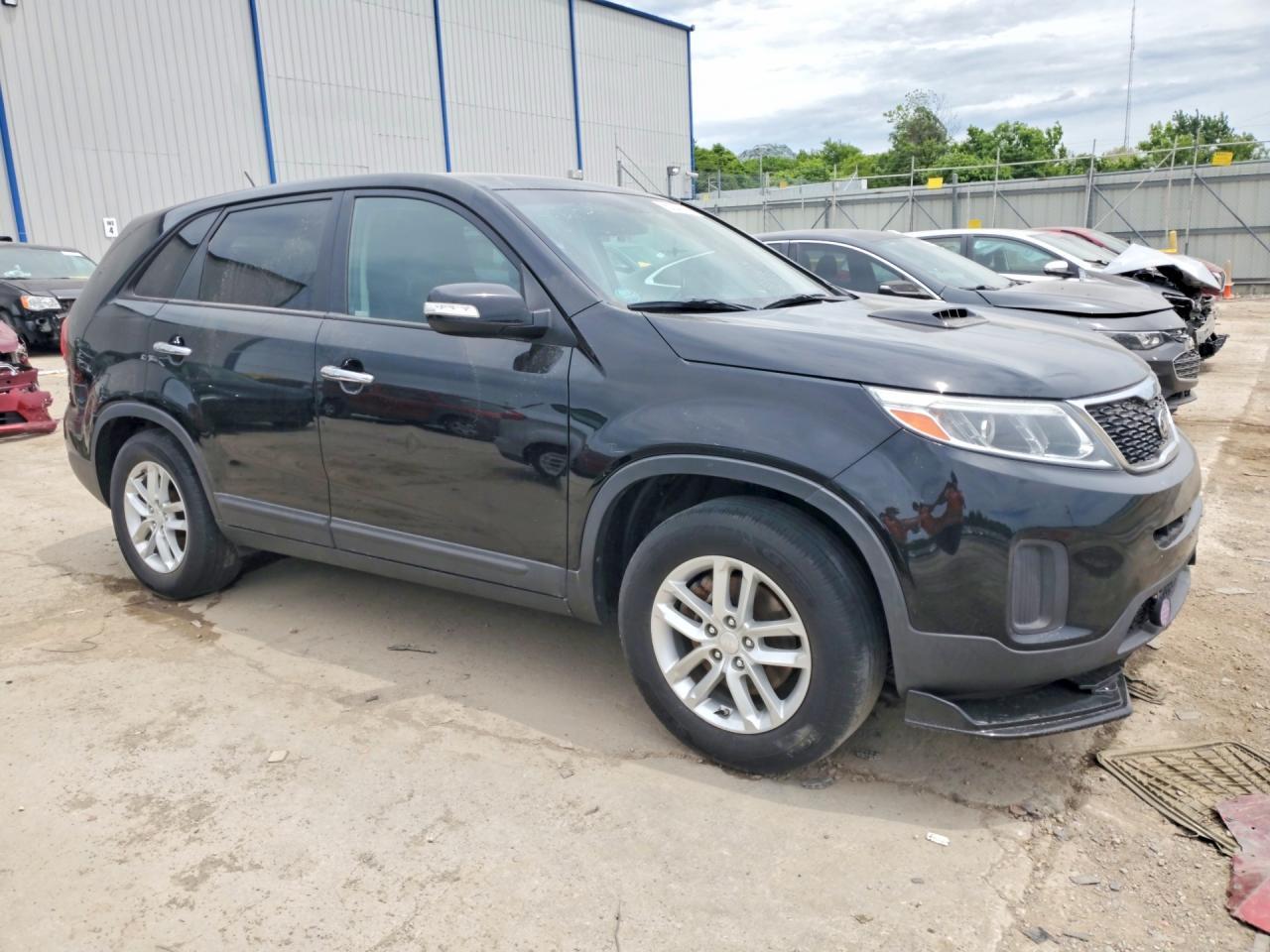 2014 KIA SORENTO