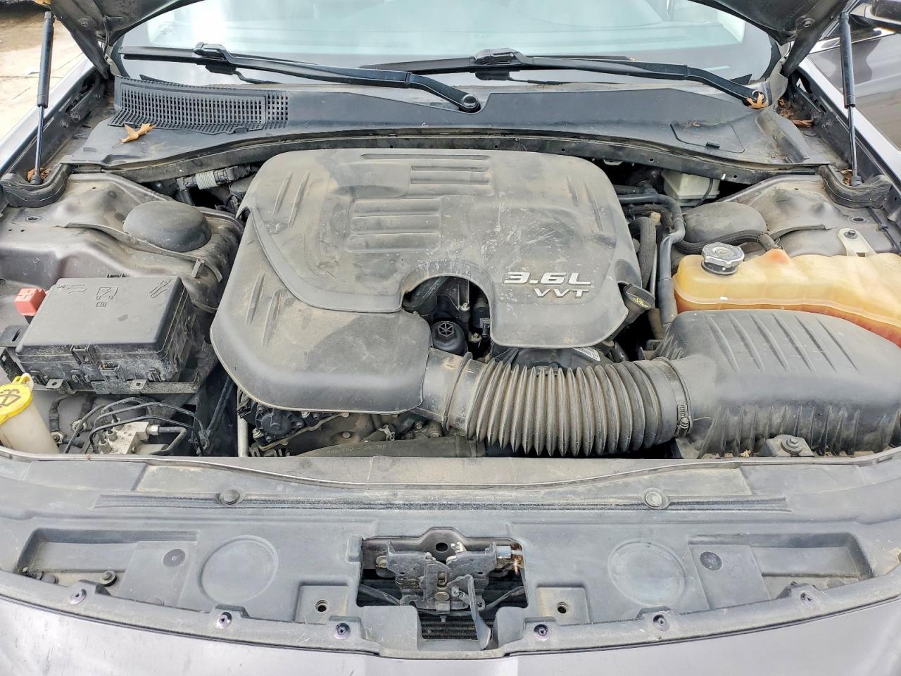 2016 CHRYSLER 300