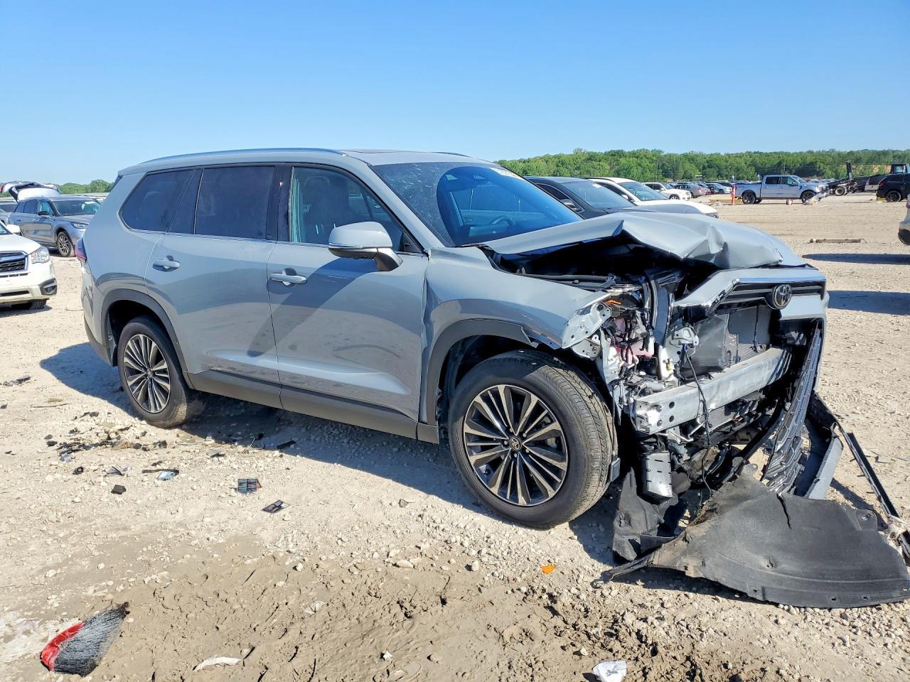 2026 TOYOTA HIGHLANDER