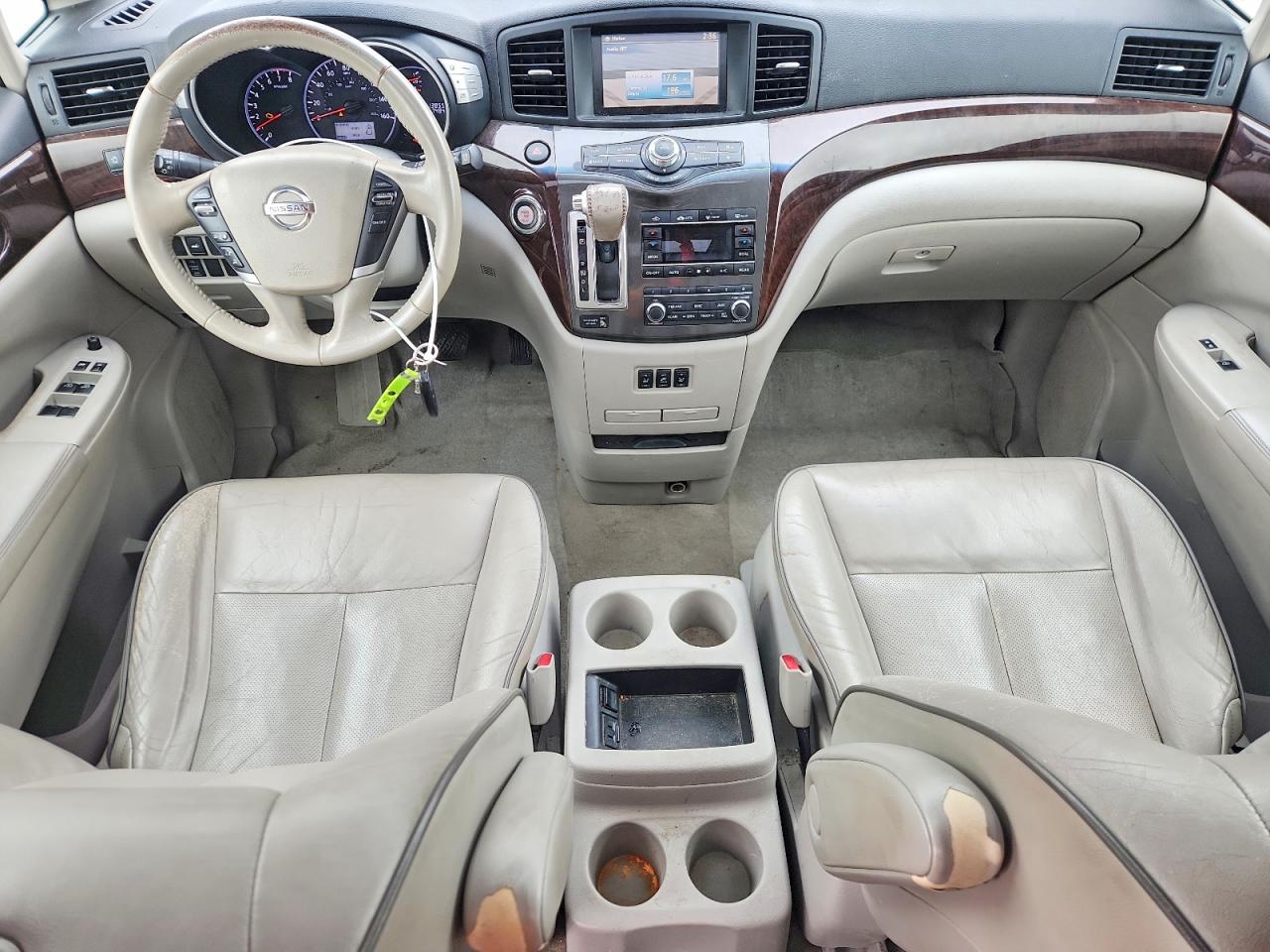 2011 NISSAN Quest