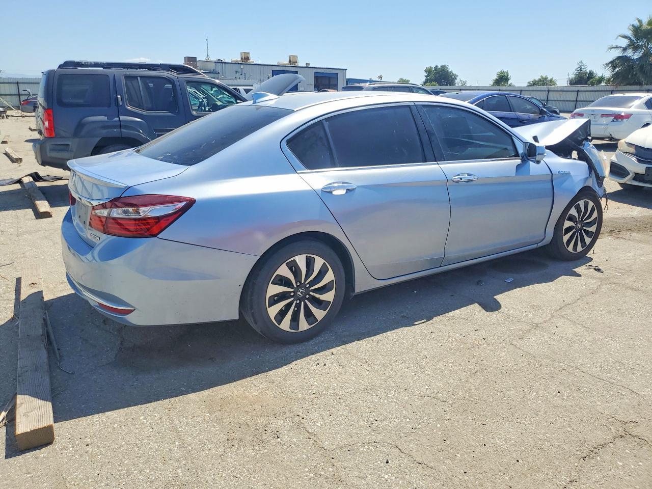 2017 HONDA ACCORD