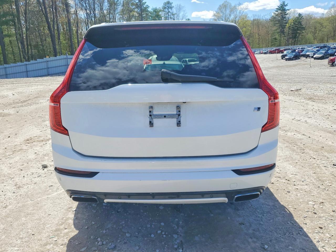 2016 VOLVO XC90