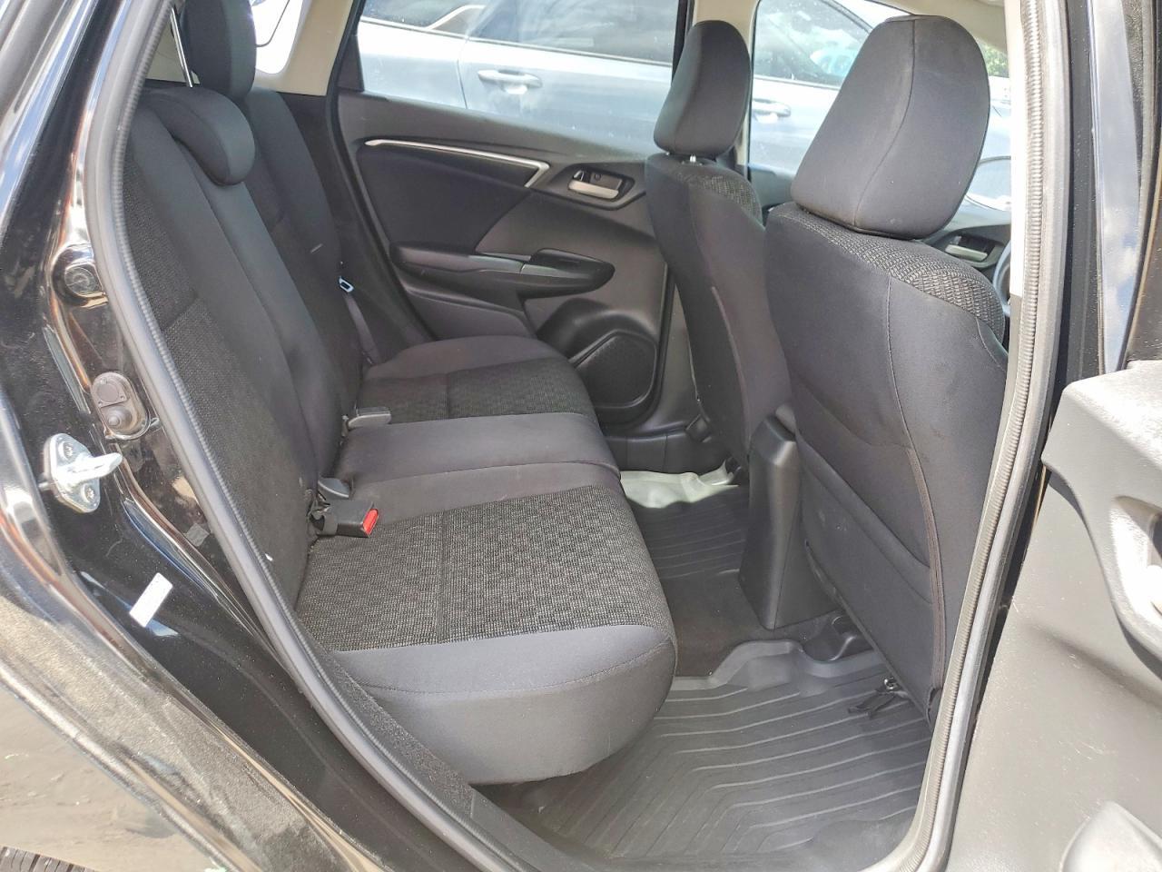 2017 HONDA FIT
