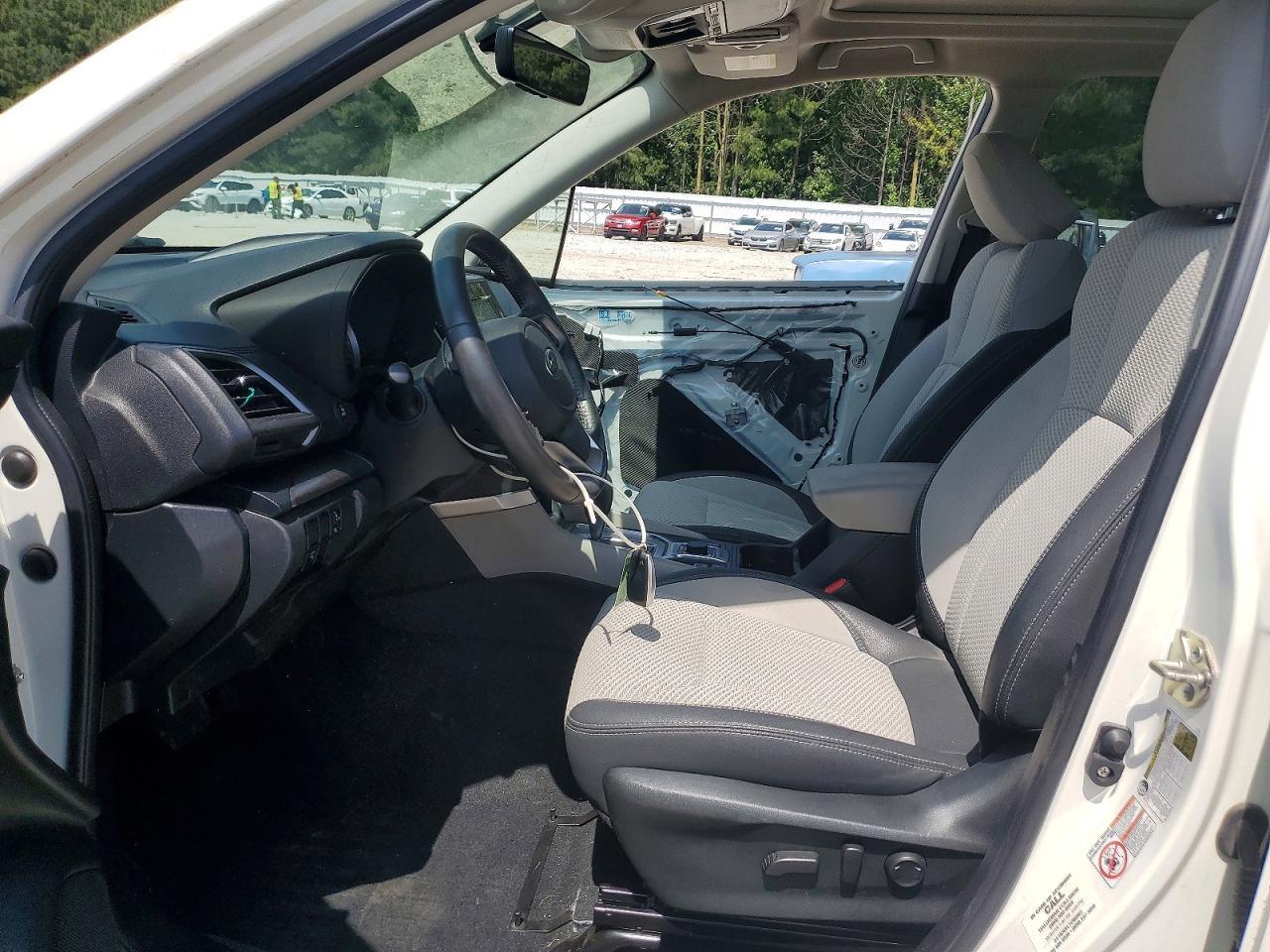 2020 SUBARU FORESTER