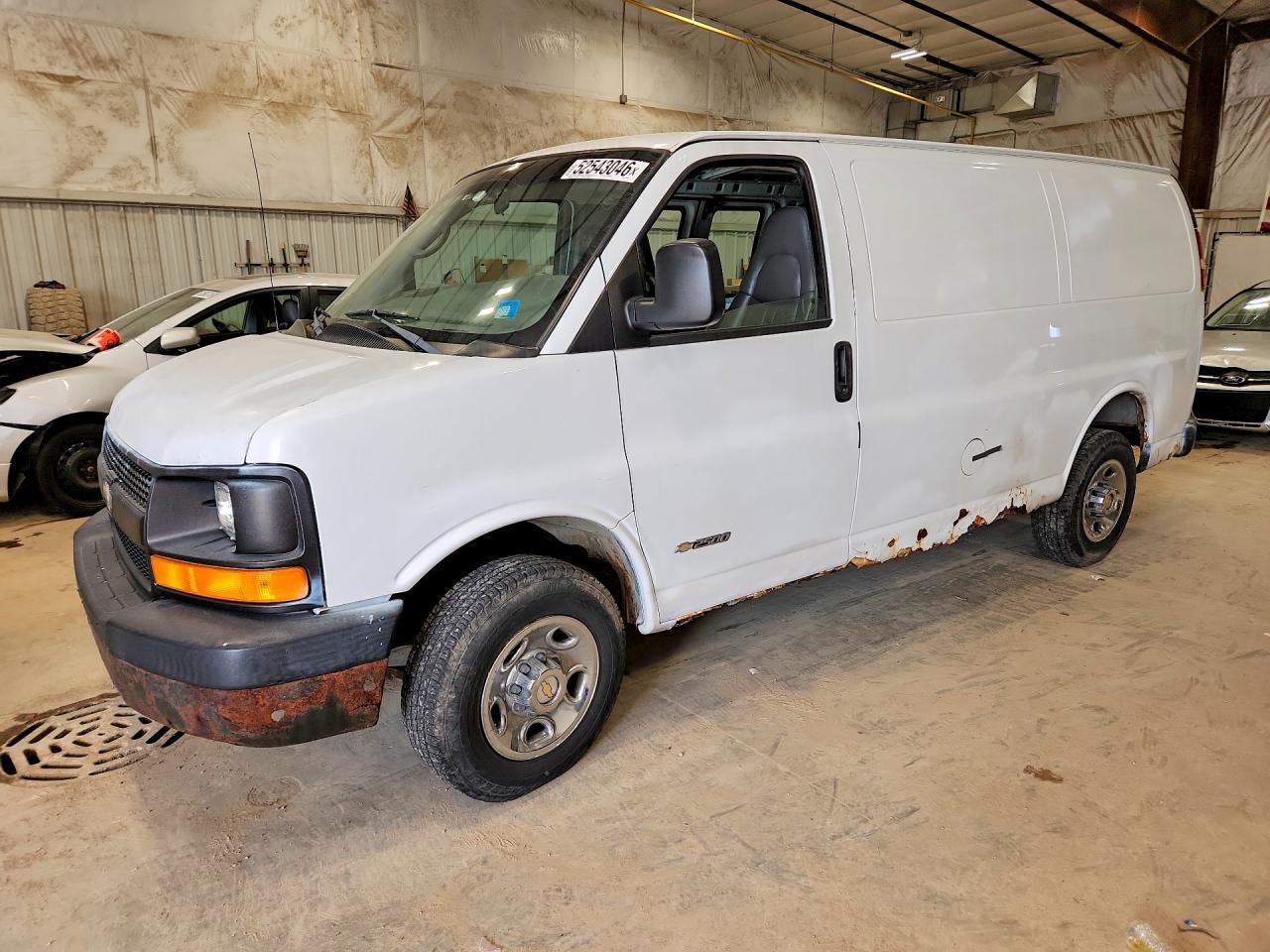 2005 CHEVROLET EXPRESS 2500