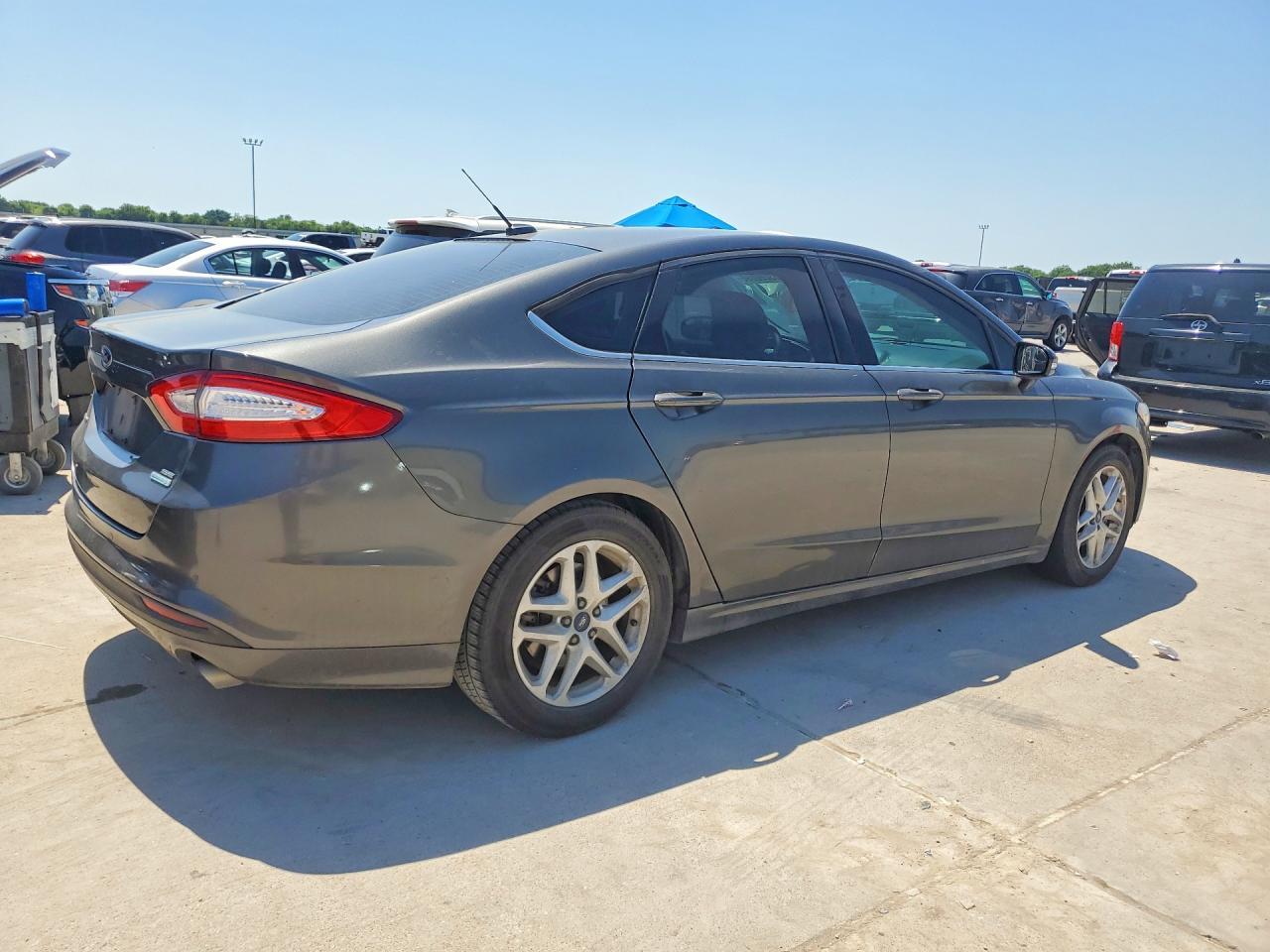 2016 FORD FUSION