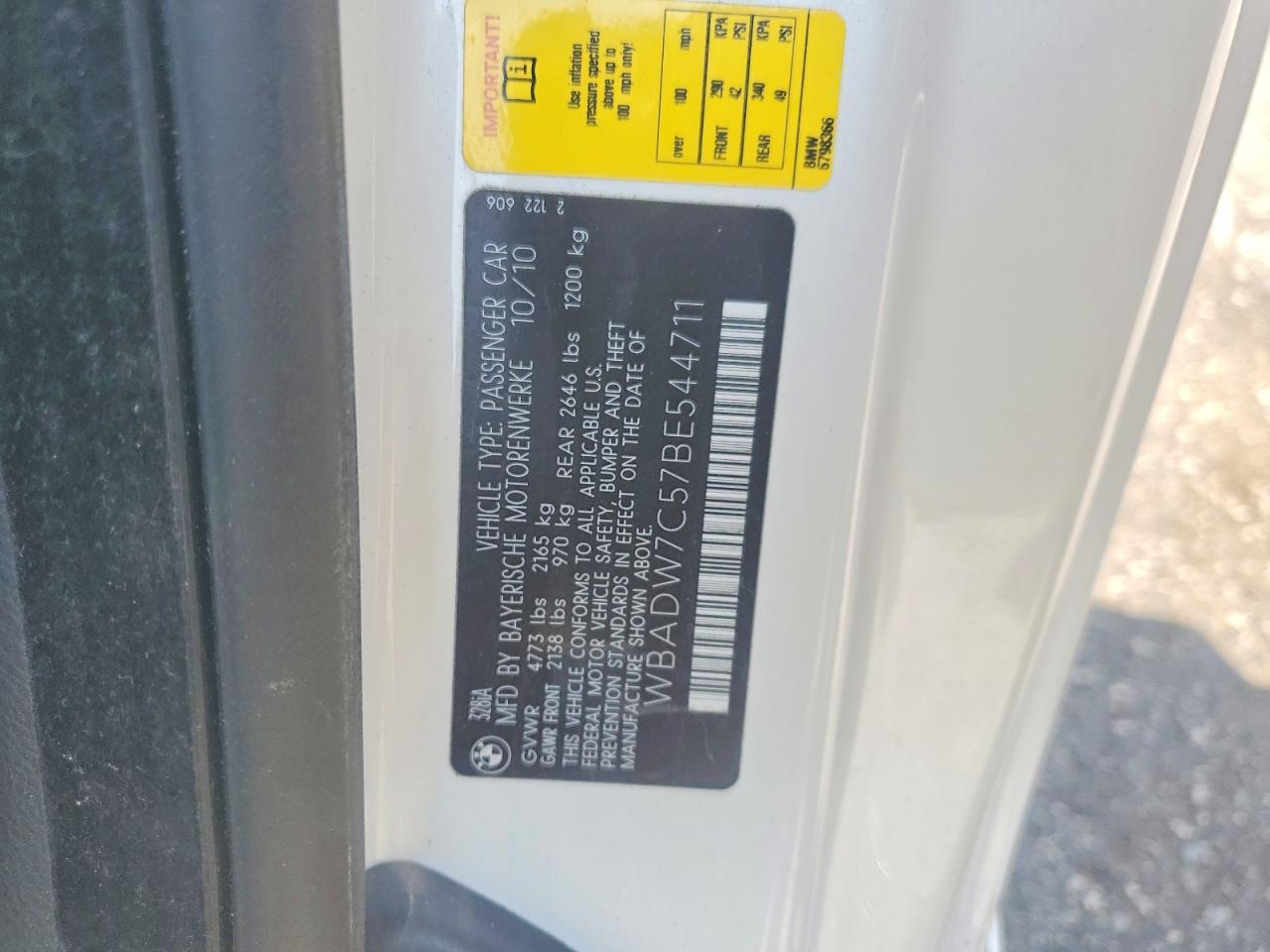 2011 BMW 3 SERIES