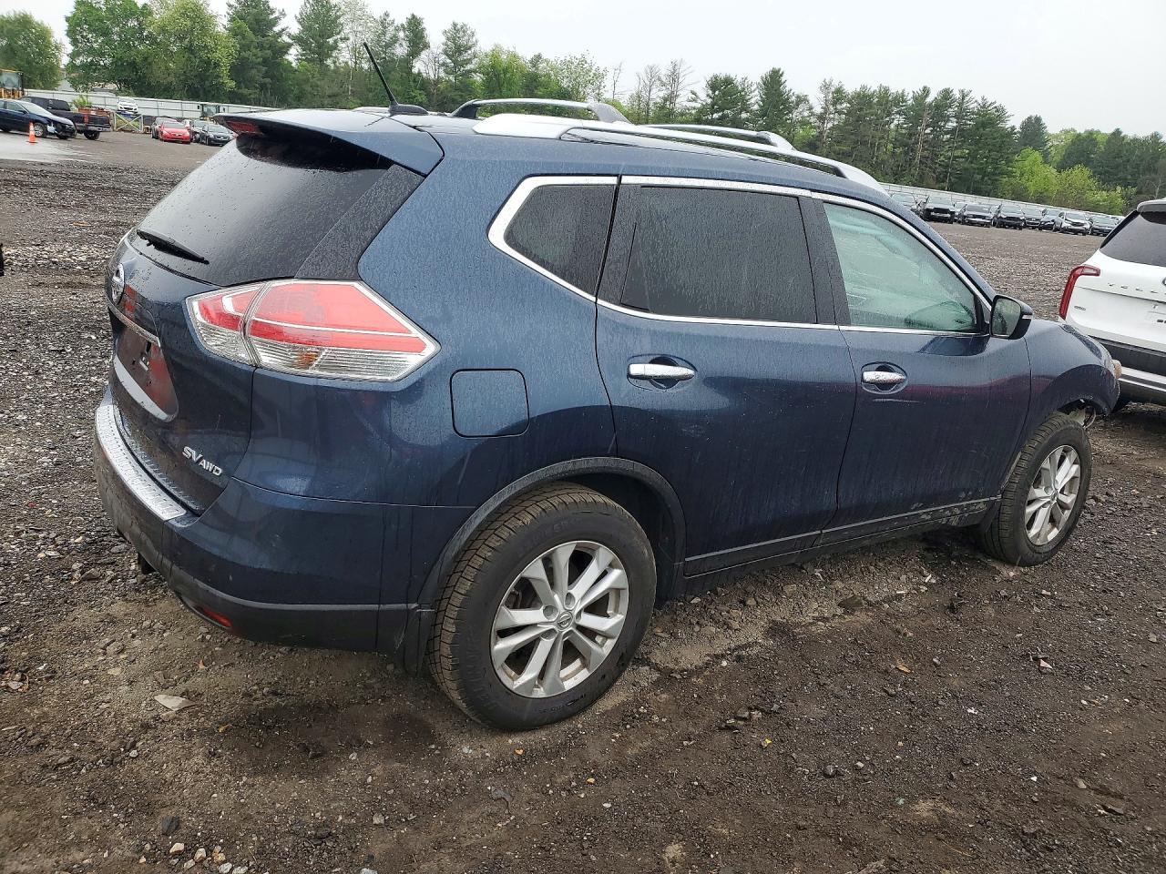 2015 NISSAN ROGUE