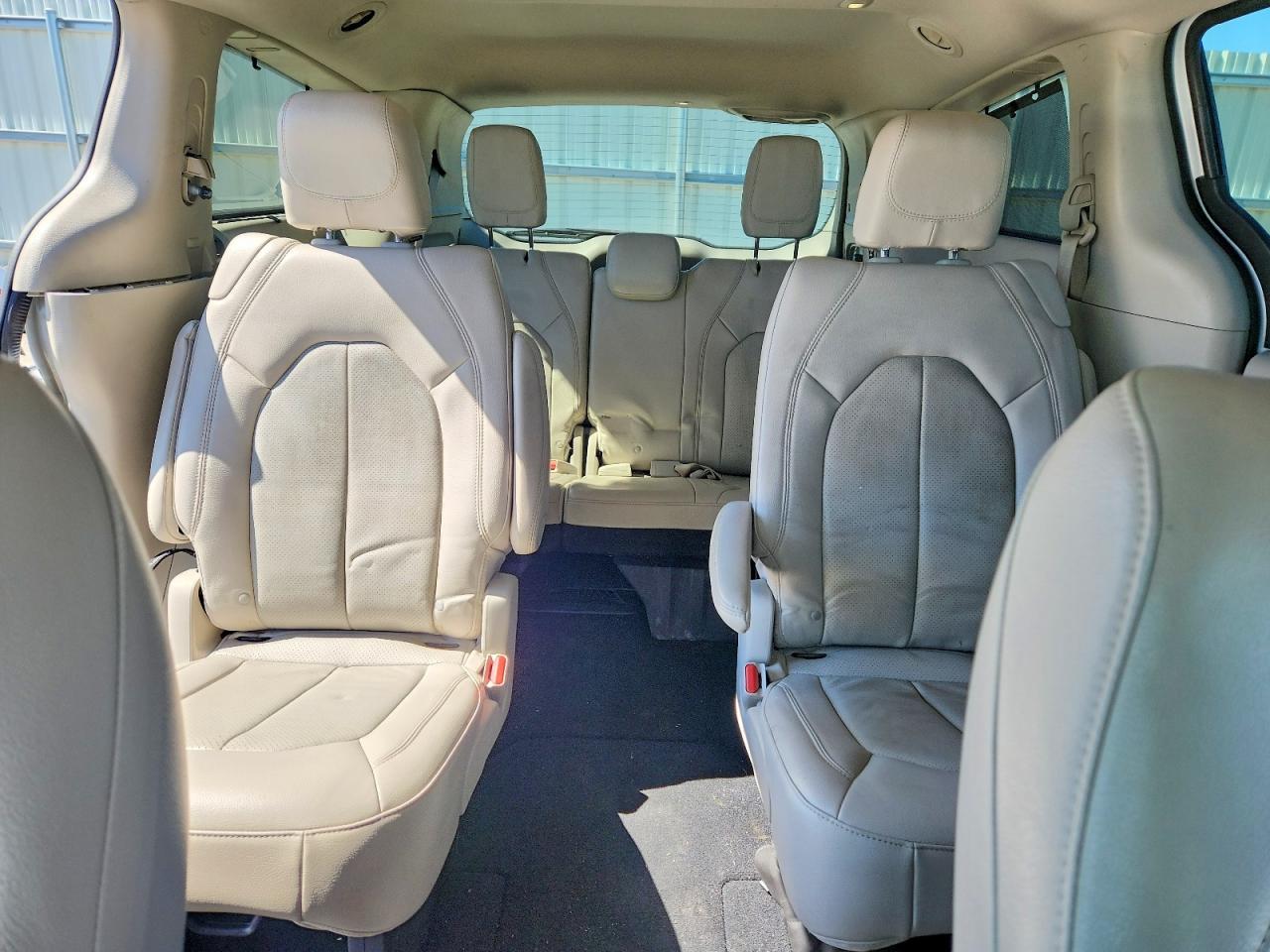 2021 CHRYSLER Pacifica