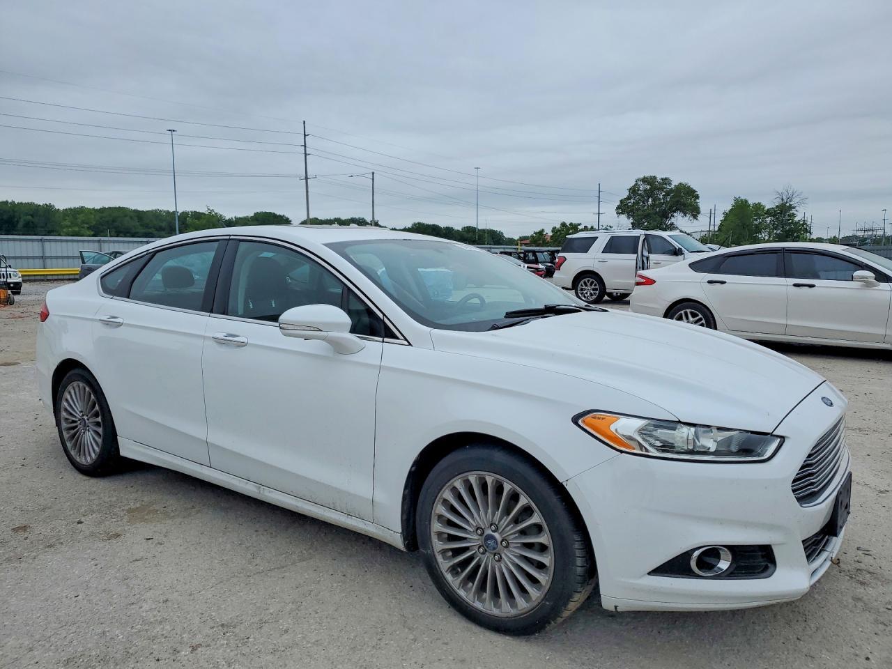 2013 FORD FUSION