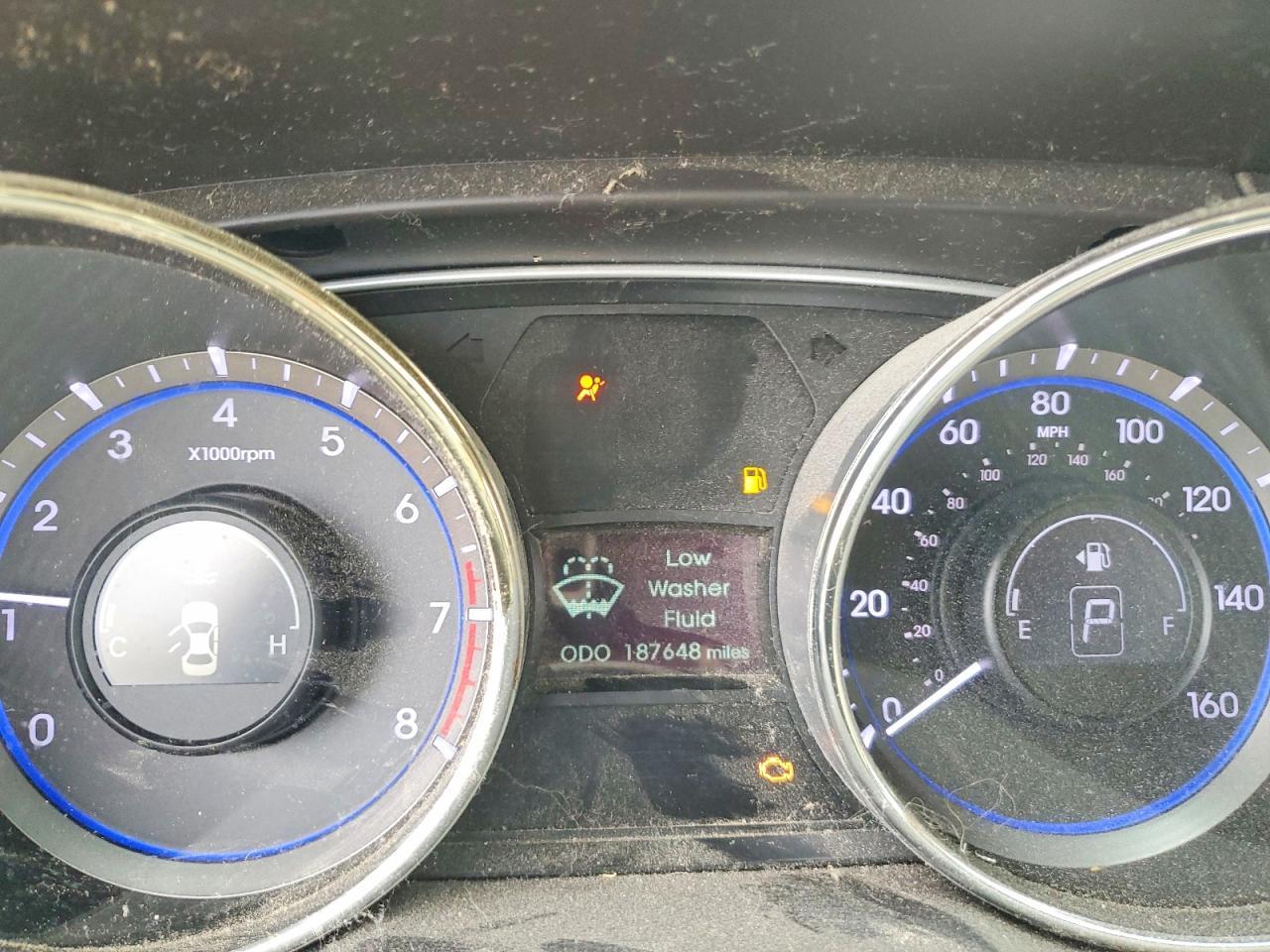 2011 HYUNDAI SONATA