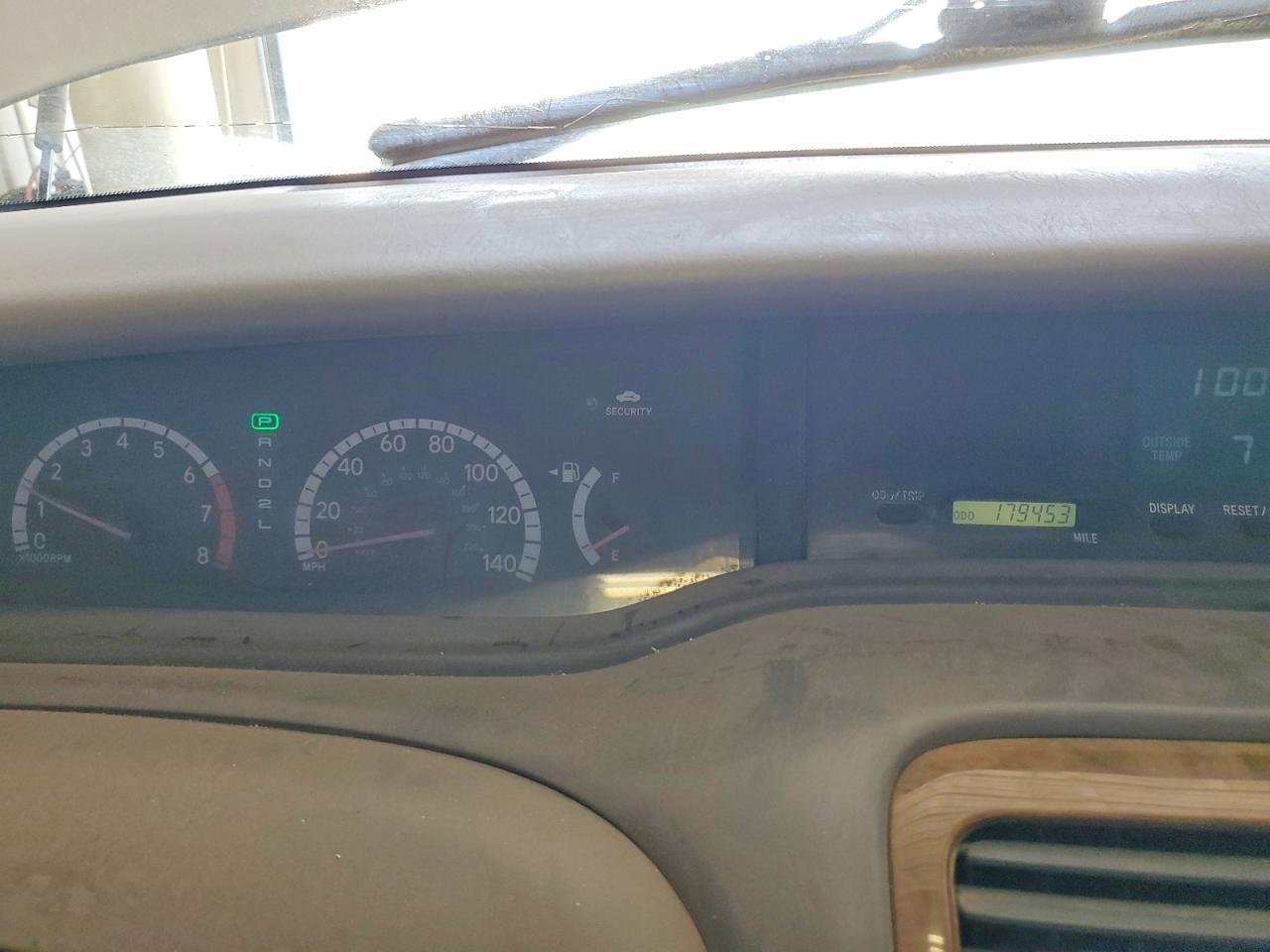 2001 TOYOTA Avalon