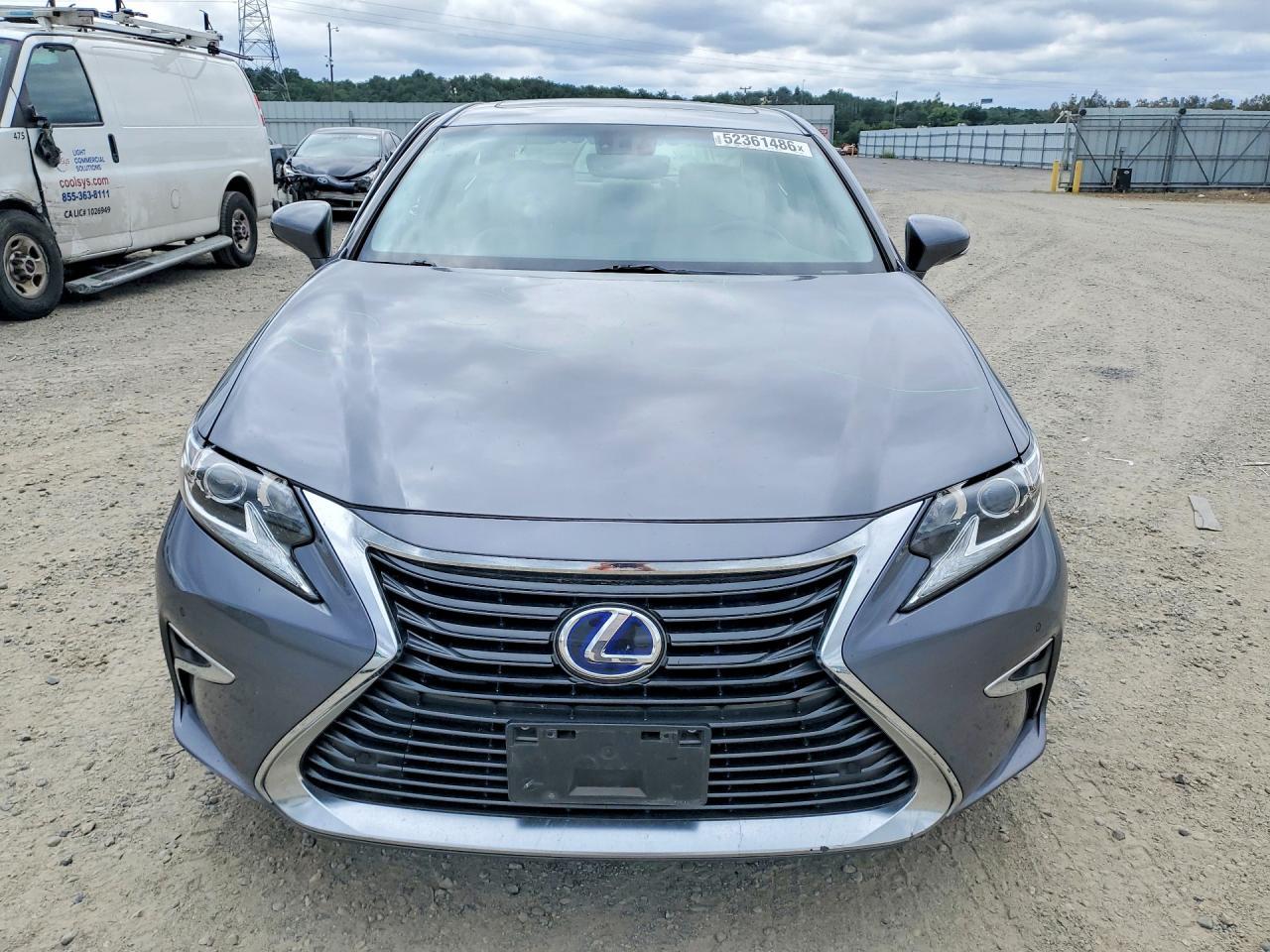 2016 LEXUS ES 300H