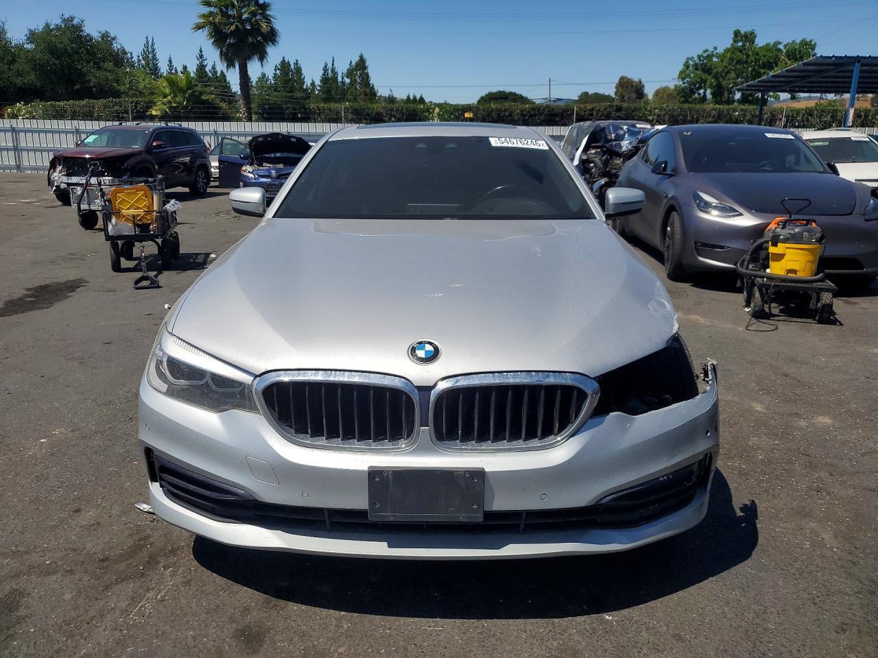 2019 BMW 5 series