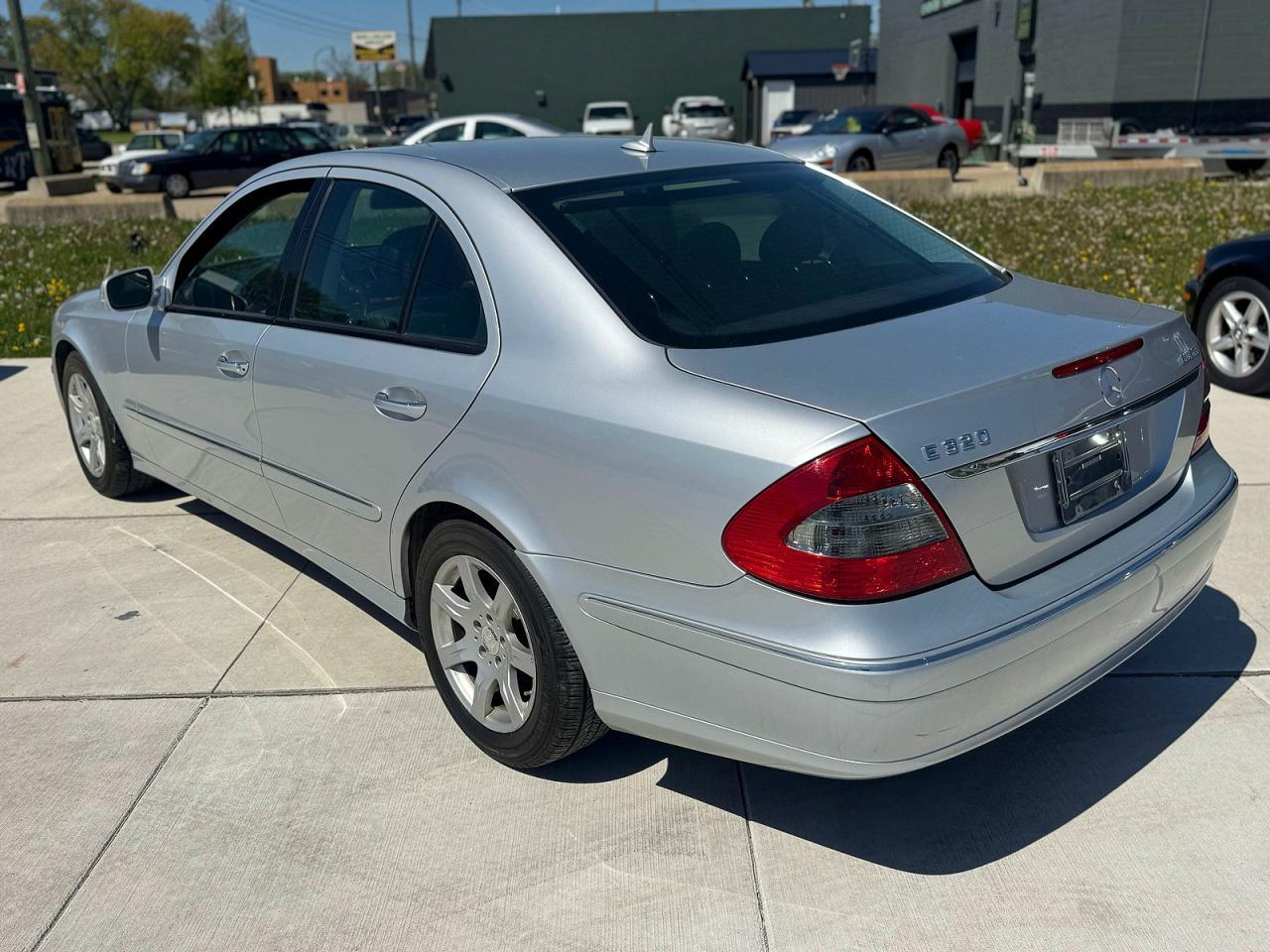 2008 MERCEDES-BENZ E-Class