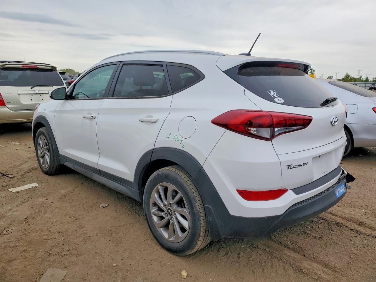 2016 HYUNDAI TUCSON
