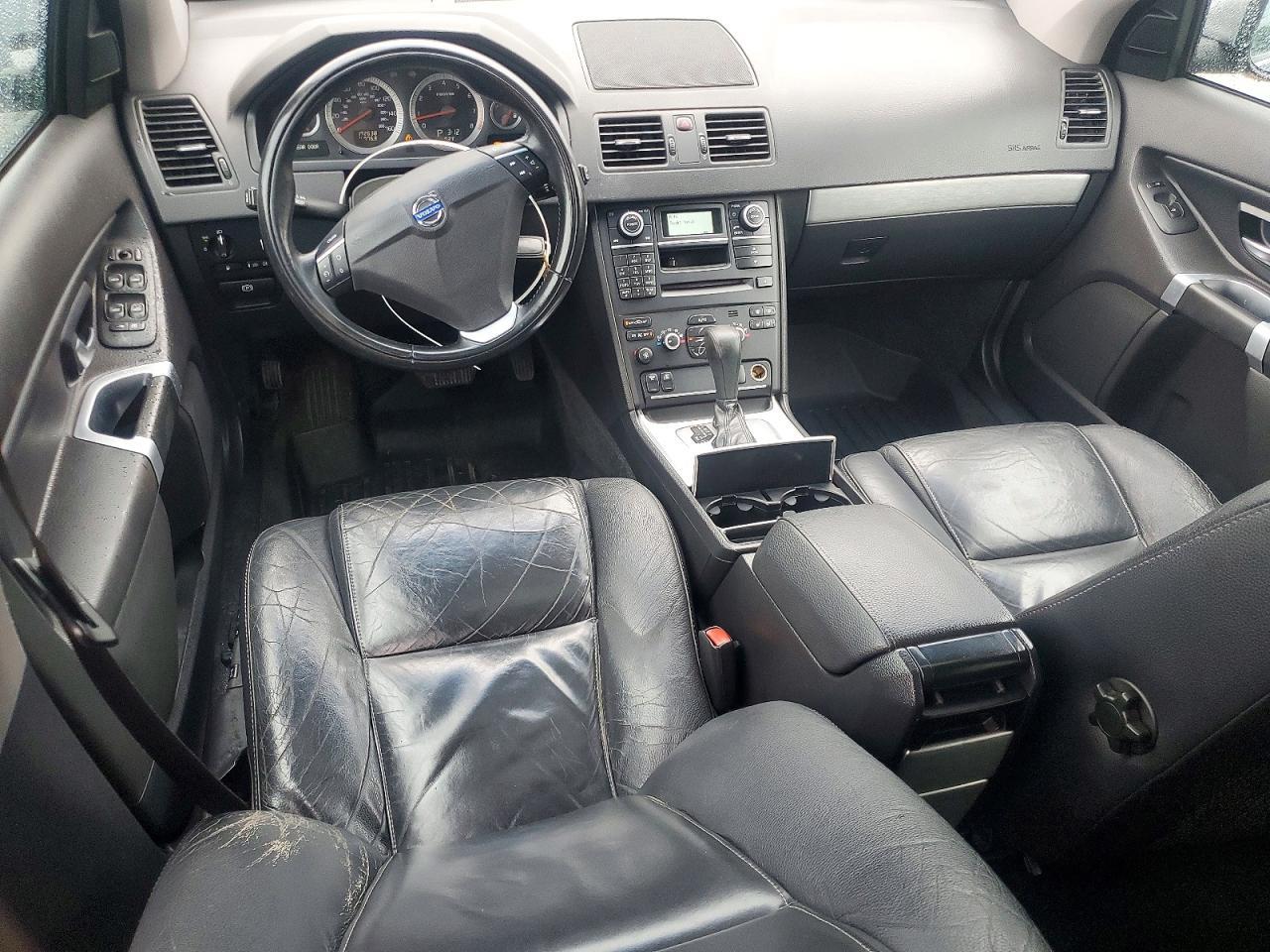 2013 VOLVO XC90