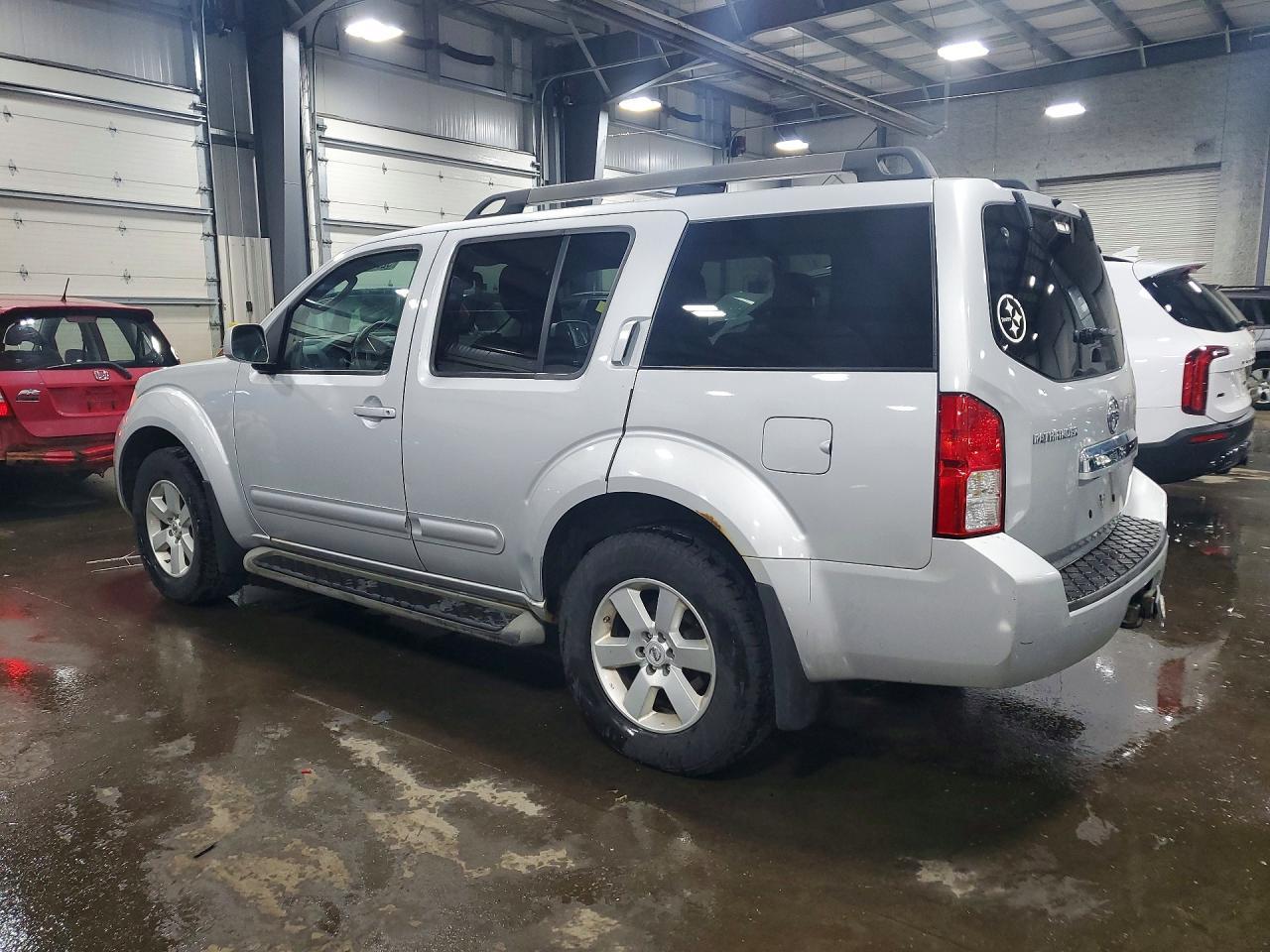 2012 NISSAN PATHFINDER