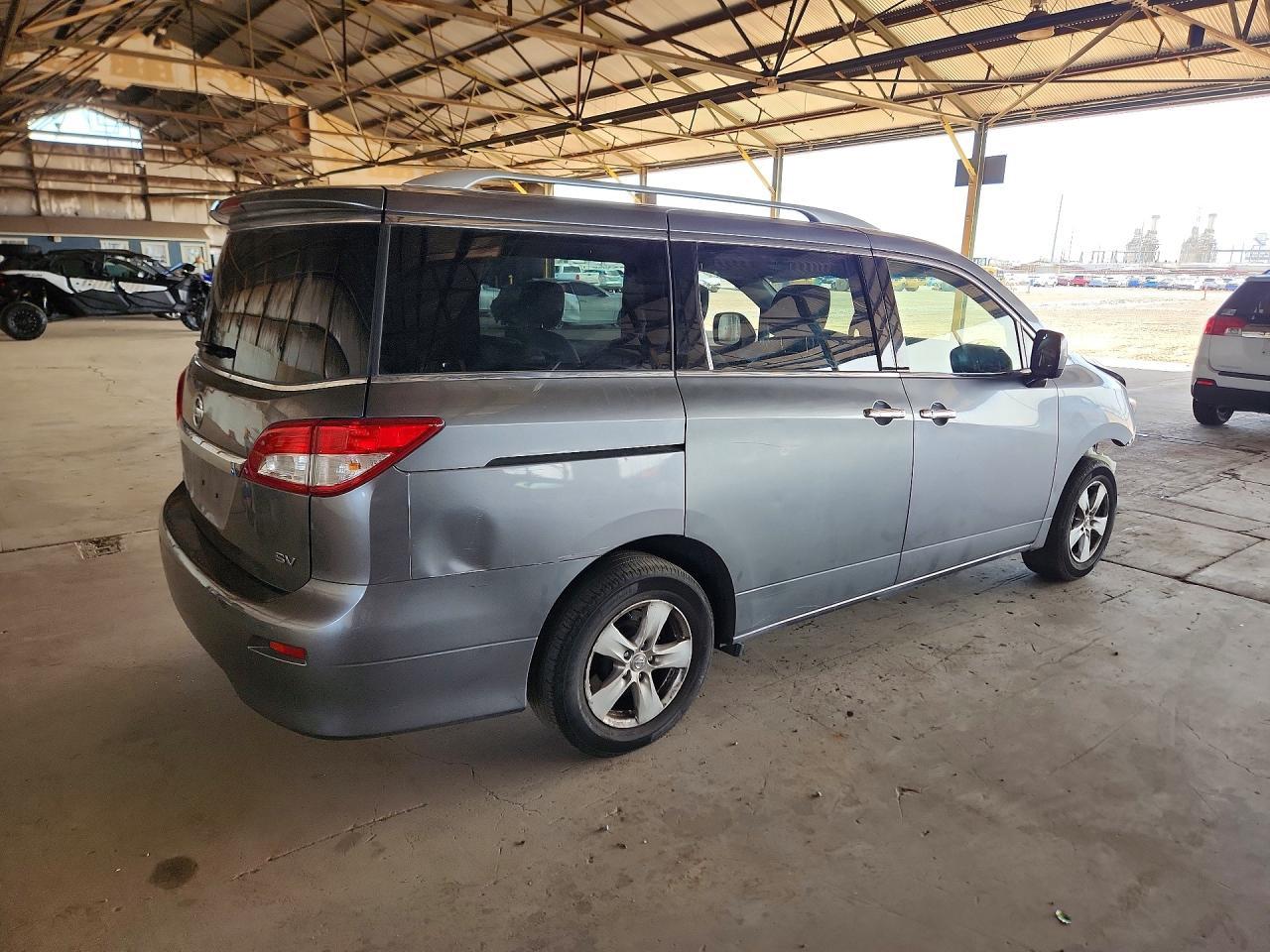 2017 NISSAN Quest