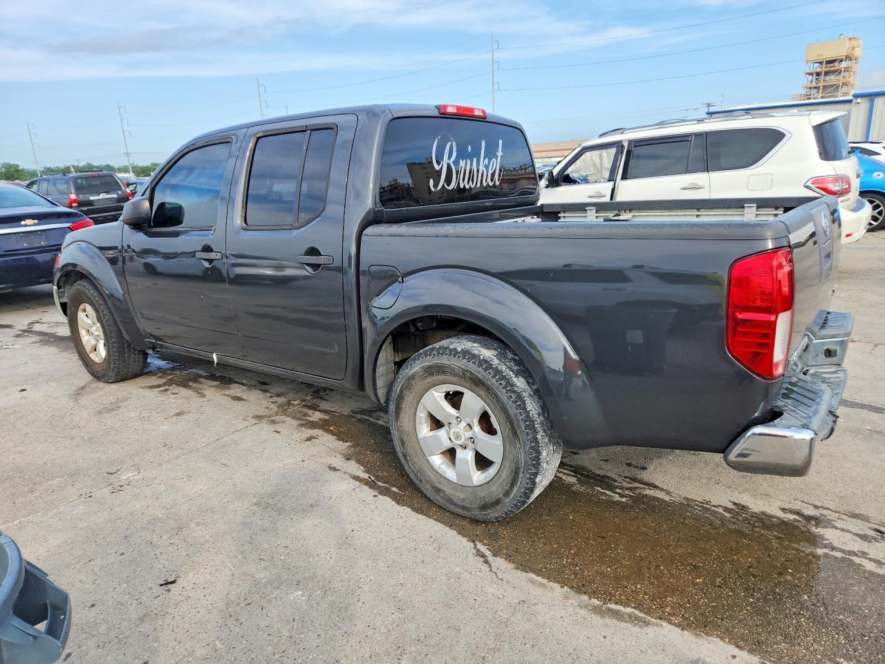 2011 NISSAN Frontier