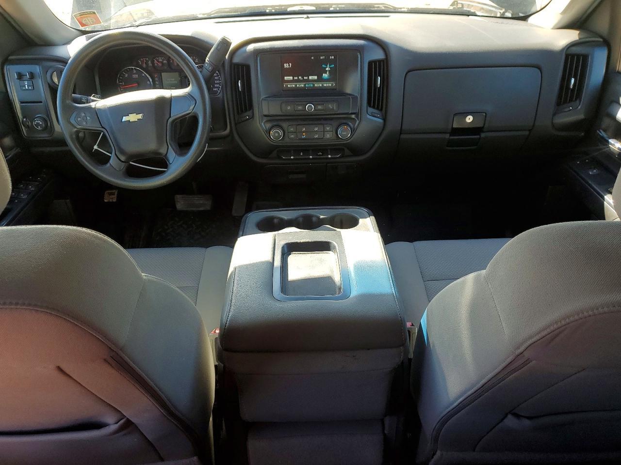 2018 CHEVROLET Silverado