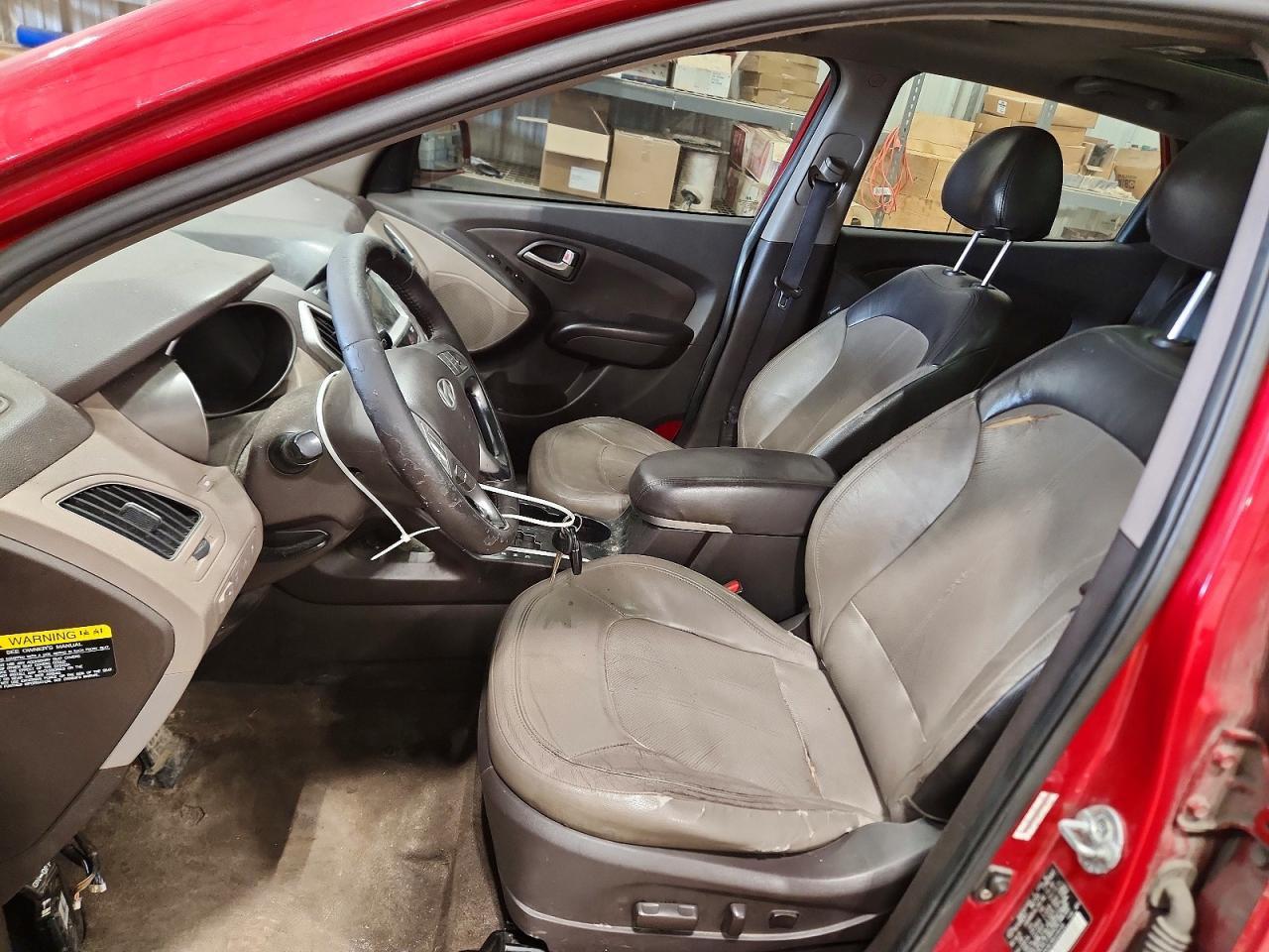2011 HYUNDAI TUCSON
