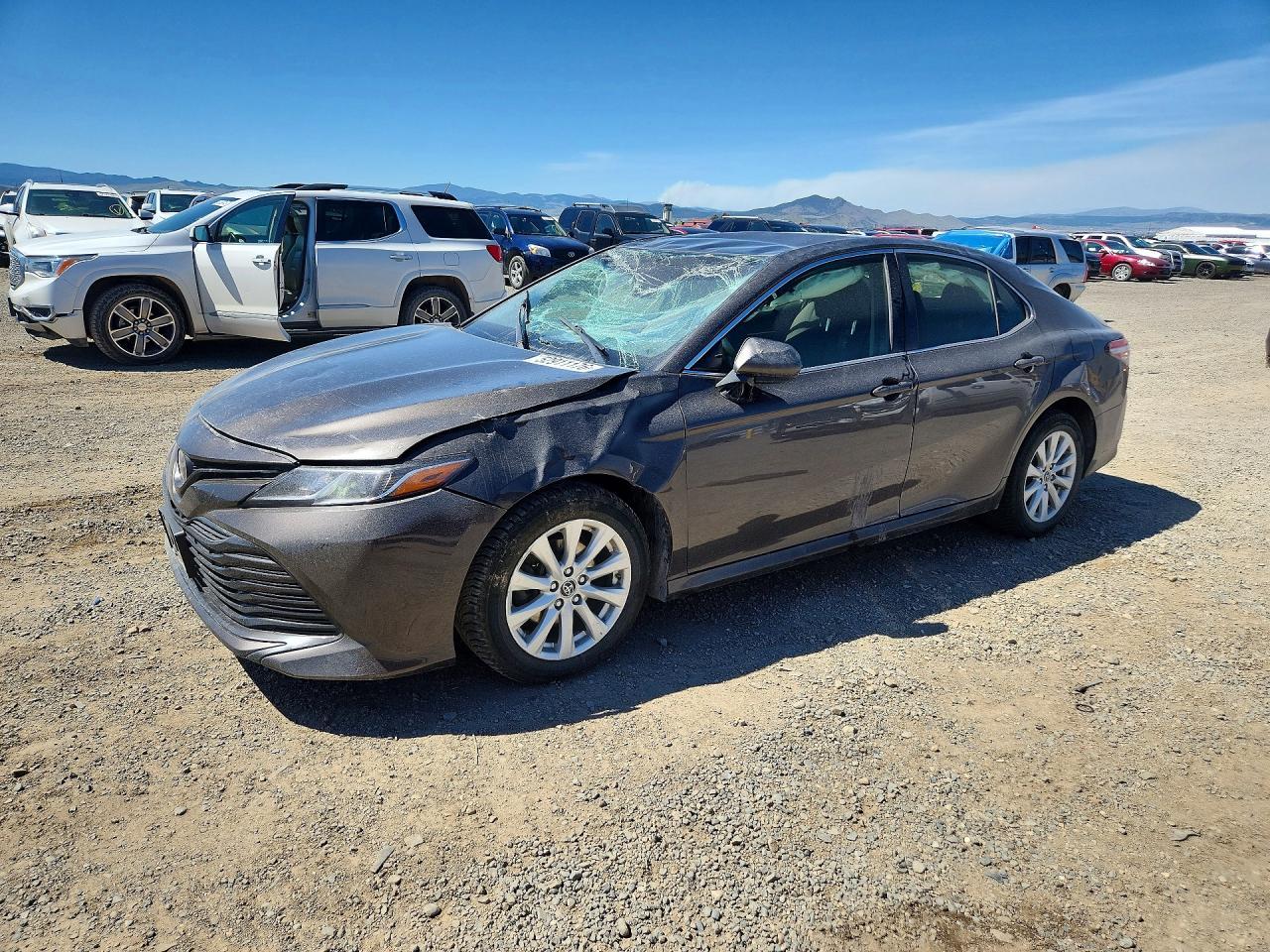 2018 TOYOTA CAMRY