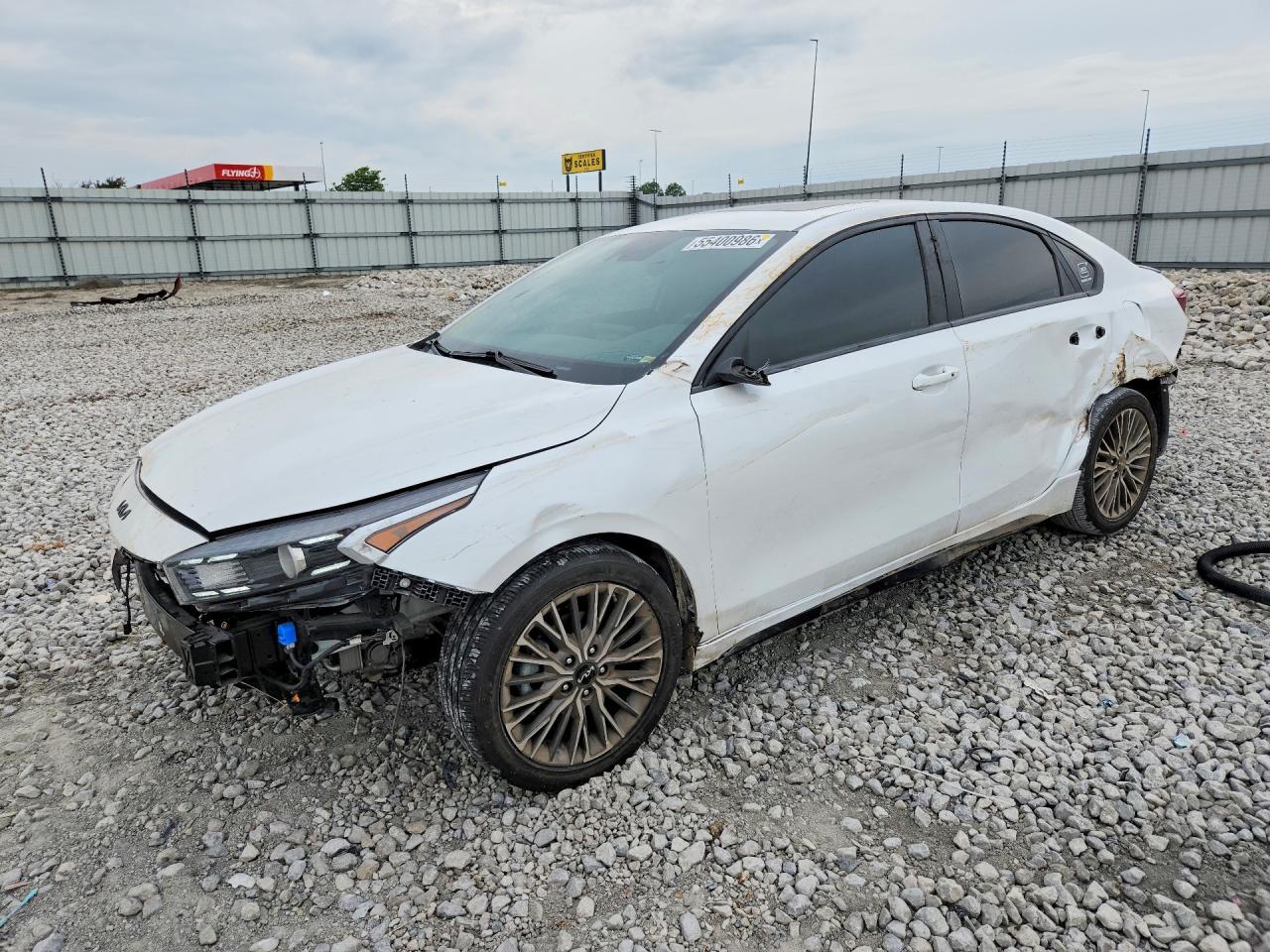 2022 KIA FORTE