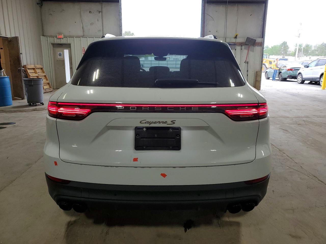 2023 PORSCHE CAYENNE