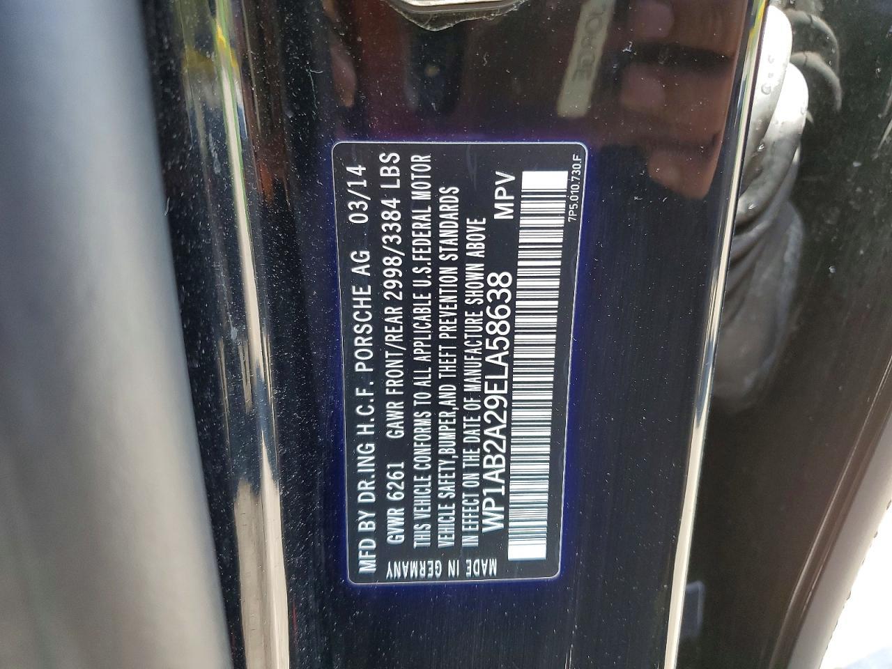 2014 PORSCHE CAYENNE