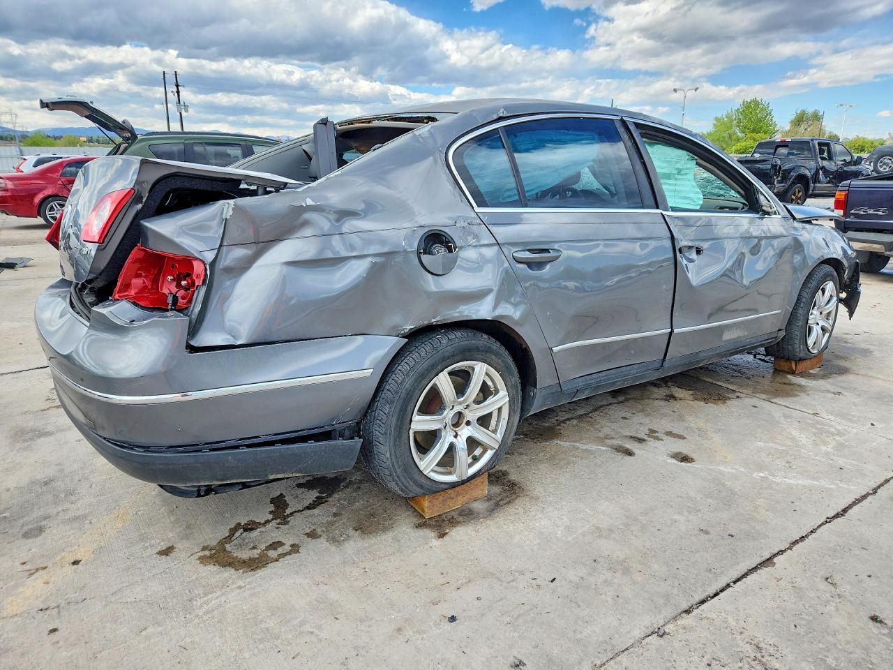 2008 VOLKSWAGEN Passat
