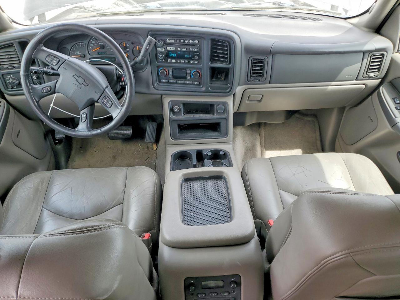 2003 CHEVROLET Tahoe
