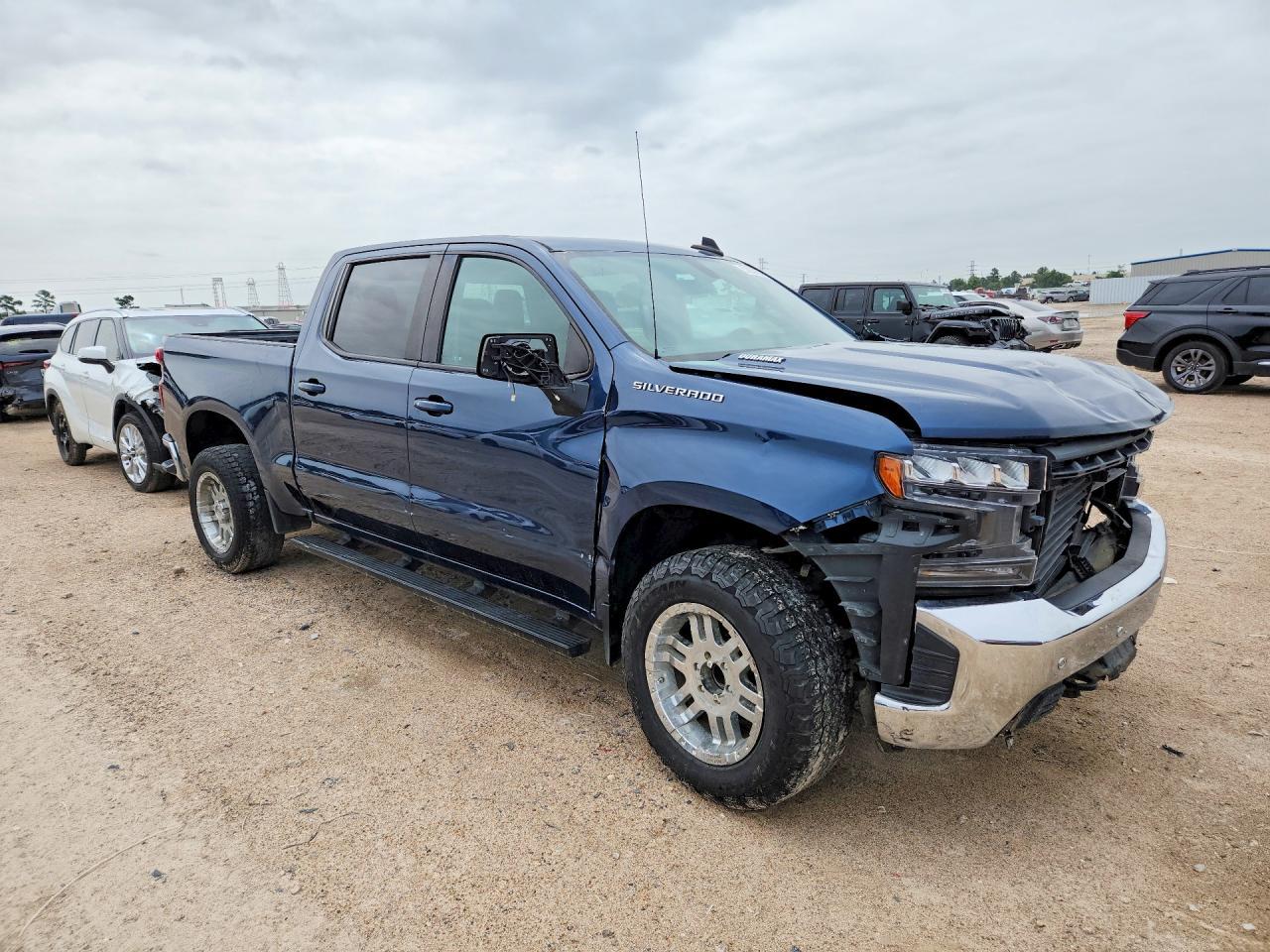2022 CHEVROLET Silverado