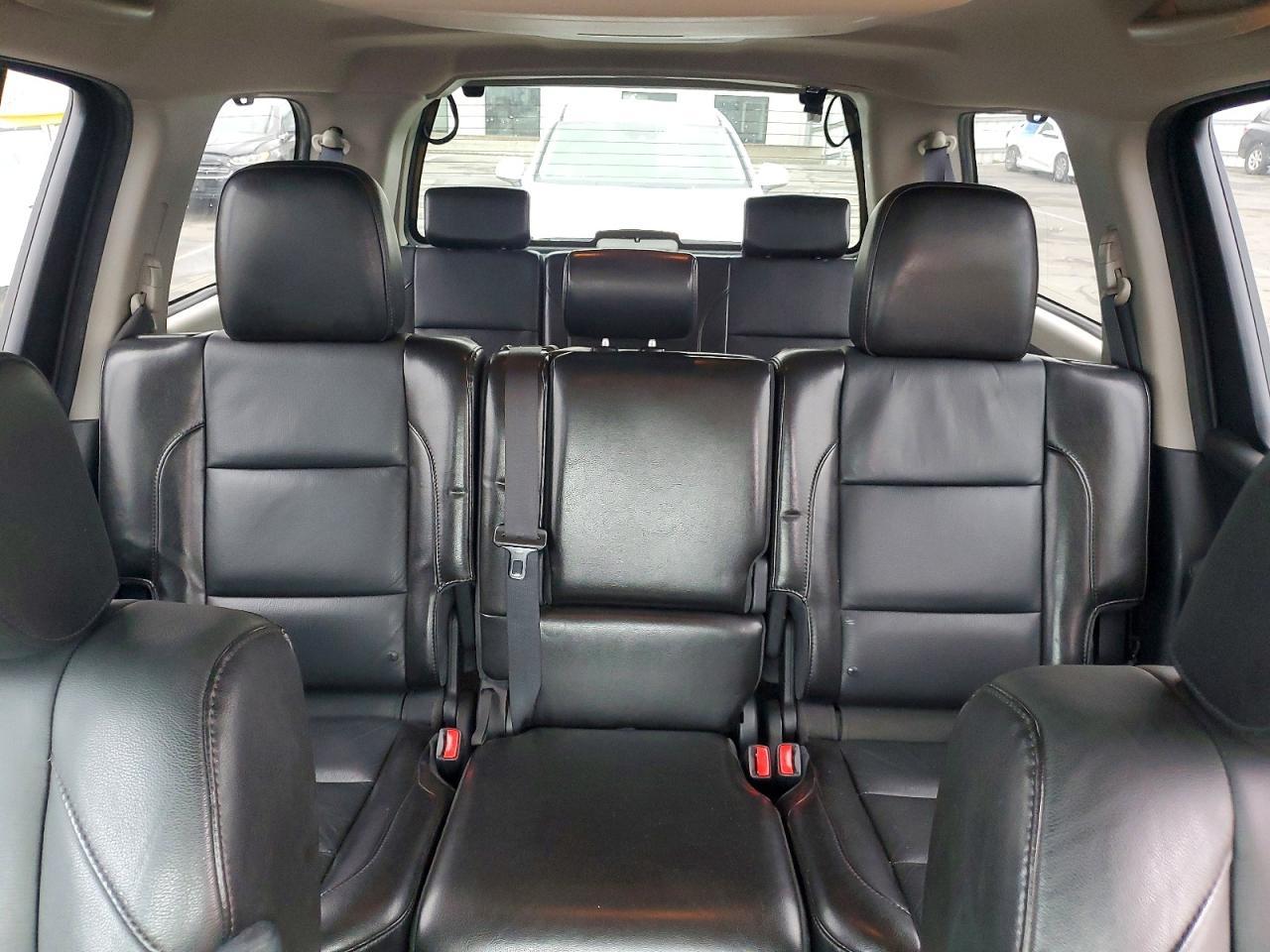 2015 NISSAN Armada
