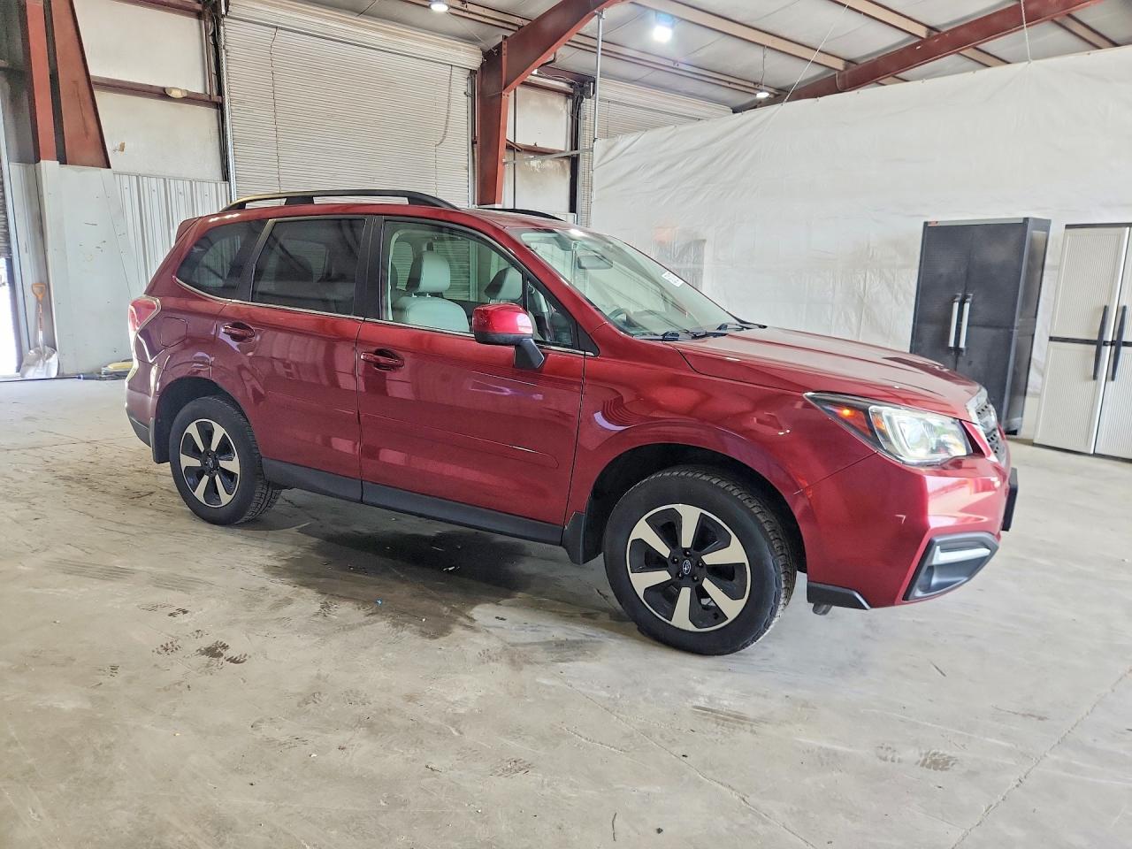 2017 SUBARU FORESTER