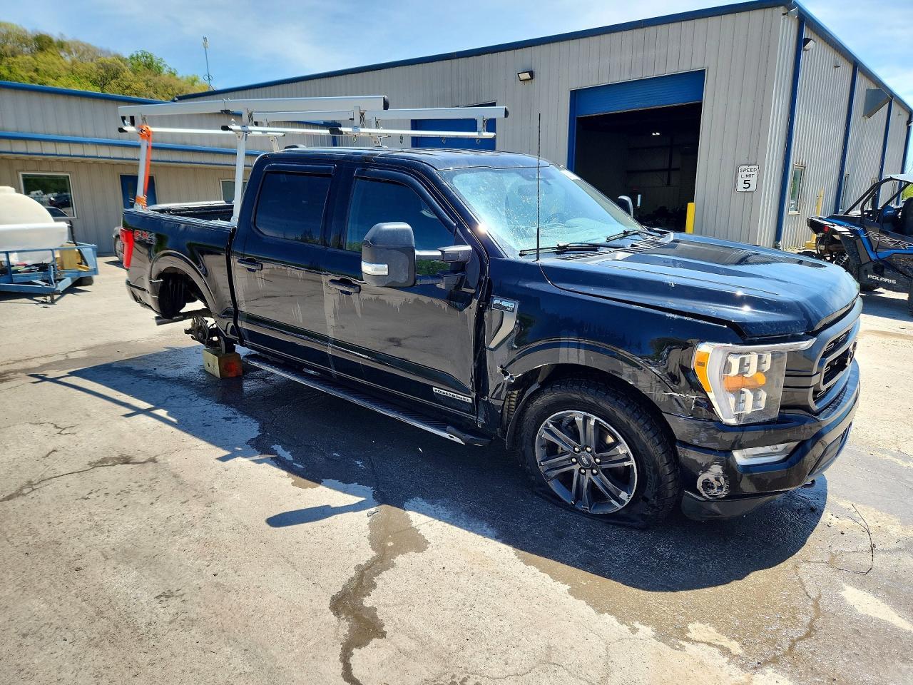 2021 FORD F-150 Lightning
