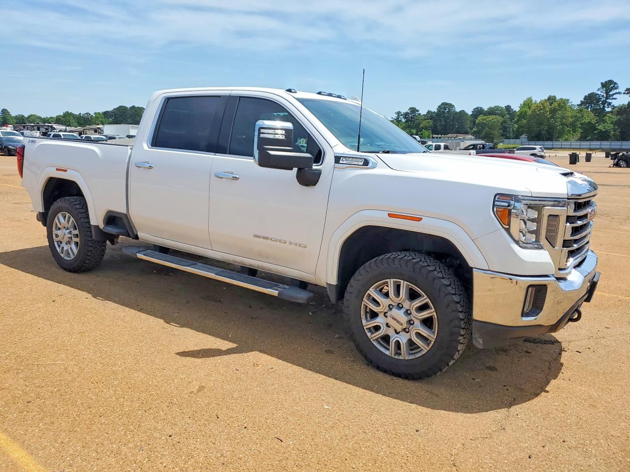 2023 GMC Sierra